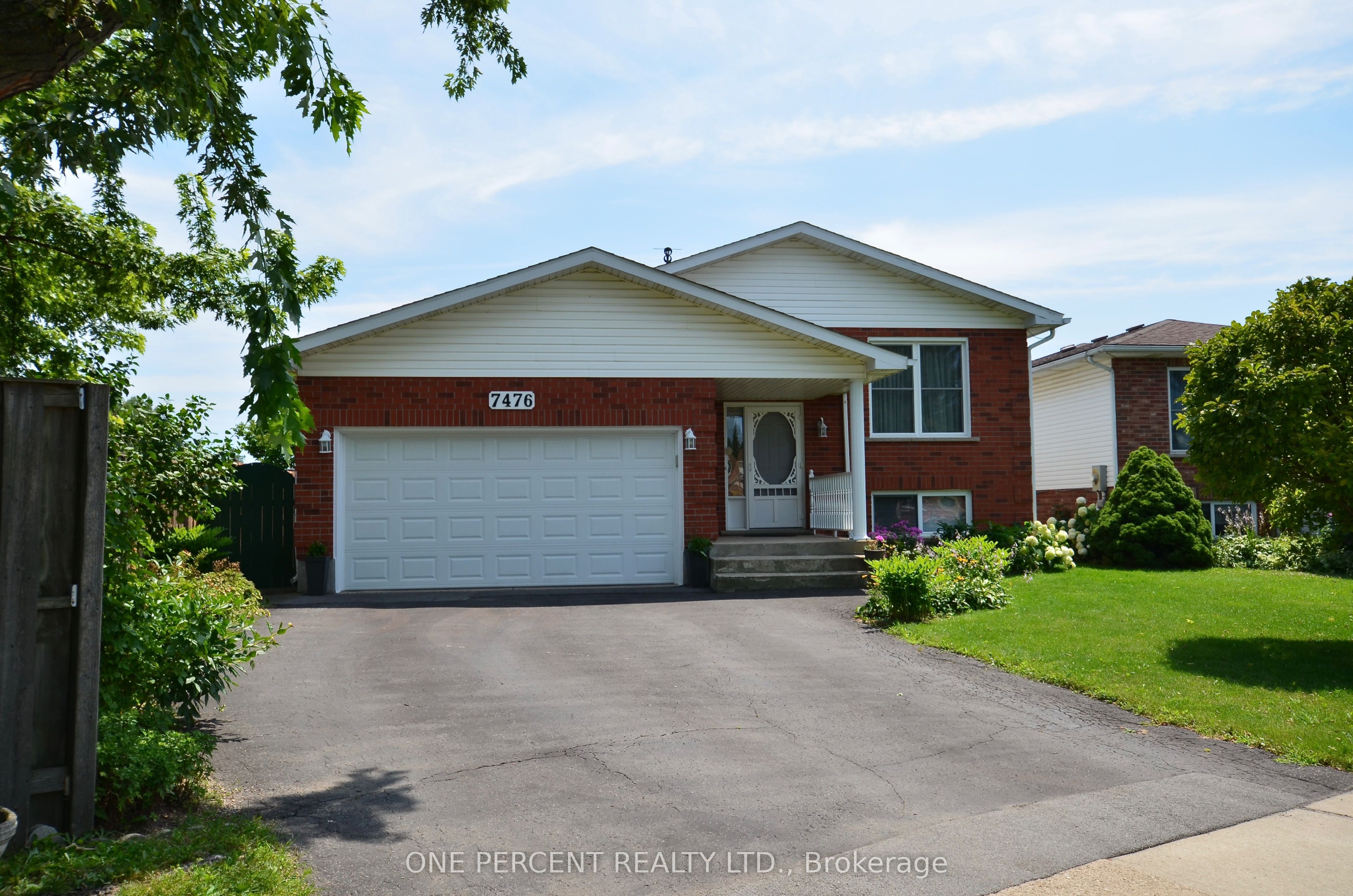 7476 Monastery Drive, Niagara Falls, ON L2H 3A7 photo 2