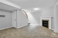 3827 Crowsnest Avenue, Hunt Club - Windsor Park Village and Area, ON K1V 1K4 photo 5