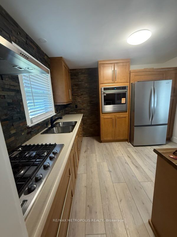 6543 Waterworks Road, Sarnia, ON N0N 1E0 photo 4