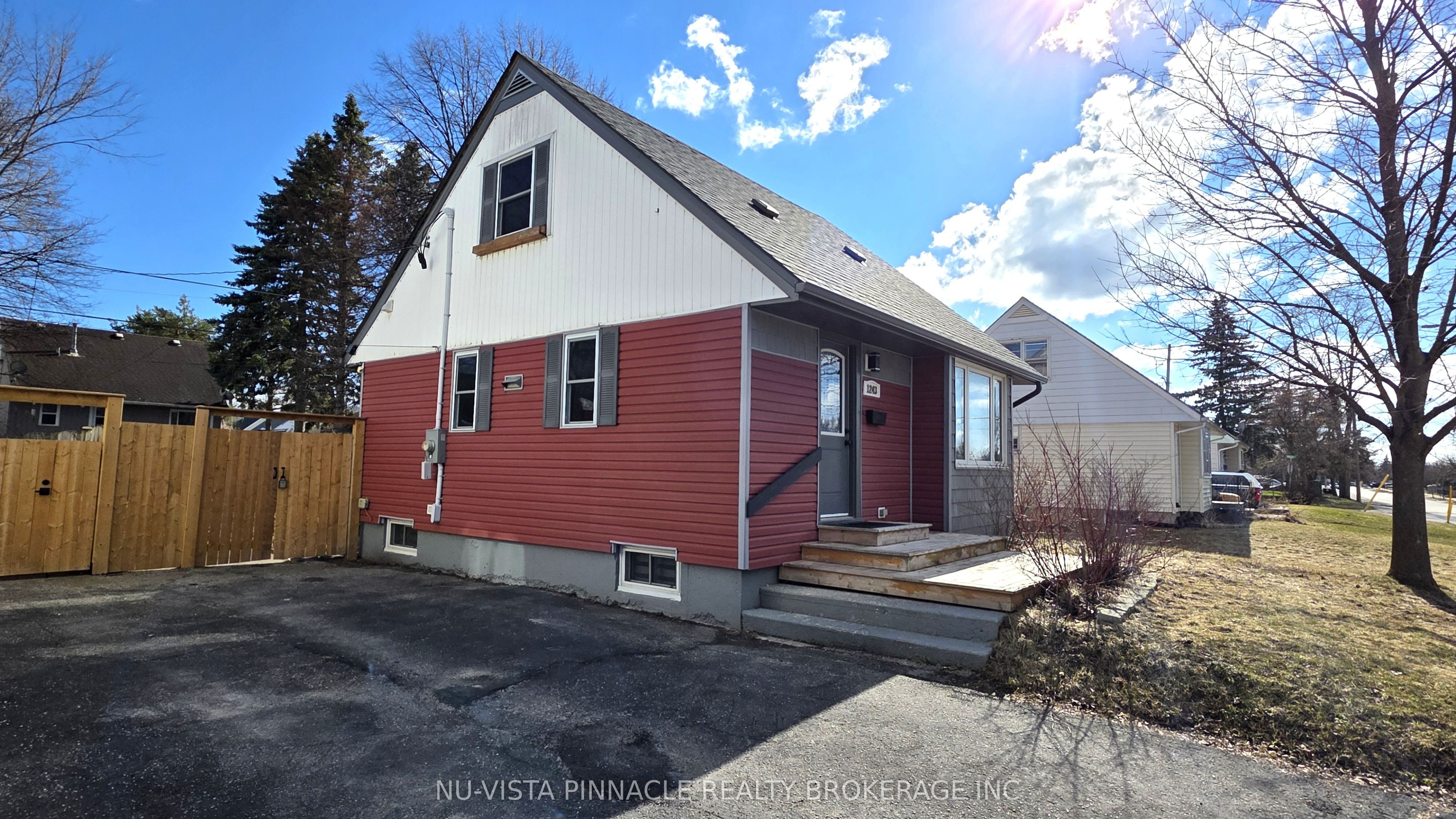 1243 Landor Street, London East, ON N5Y 3W2 photo 5