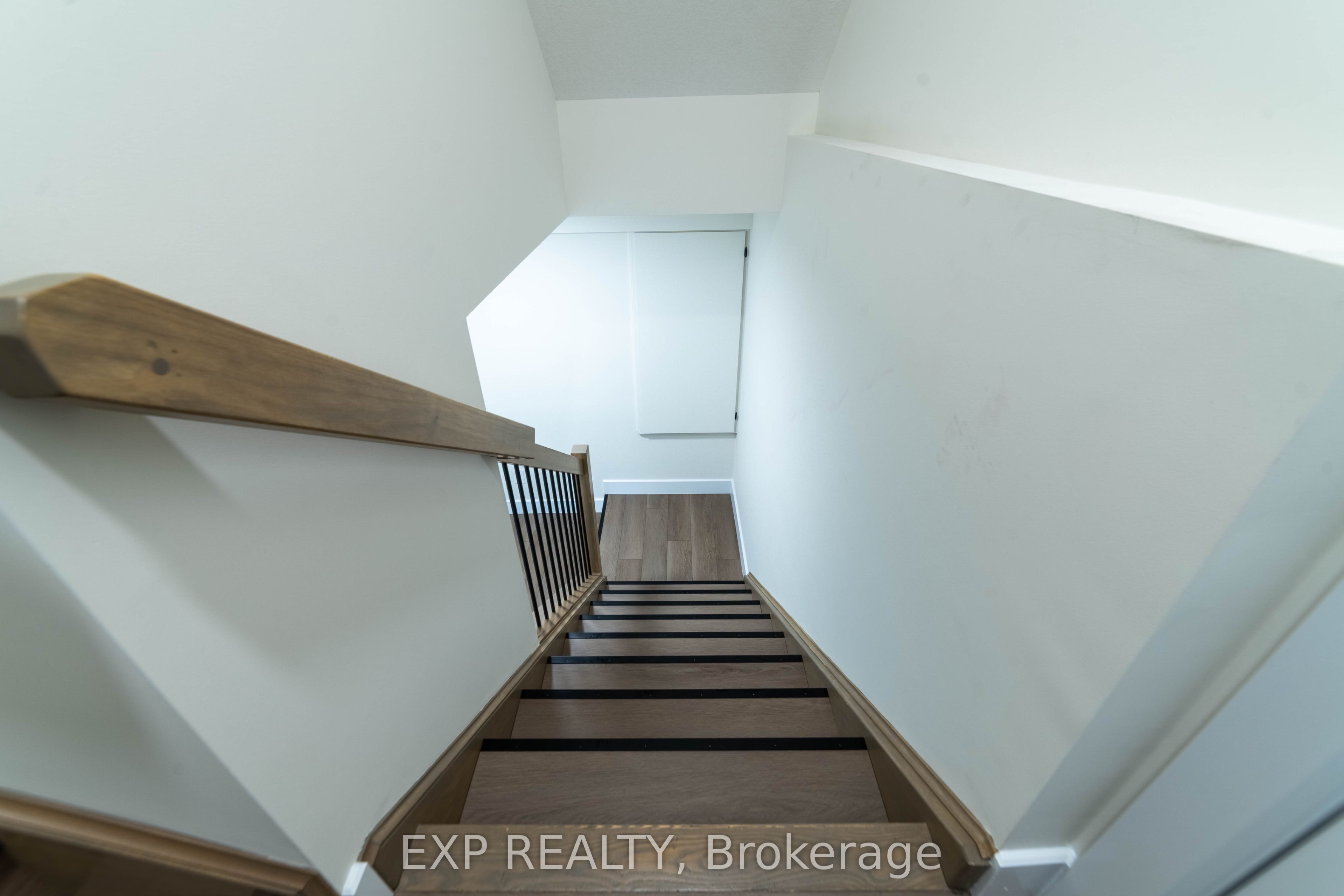 266 Hesselman Crescent Basement, London South, ON N6M 0K3 photo 5