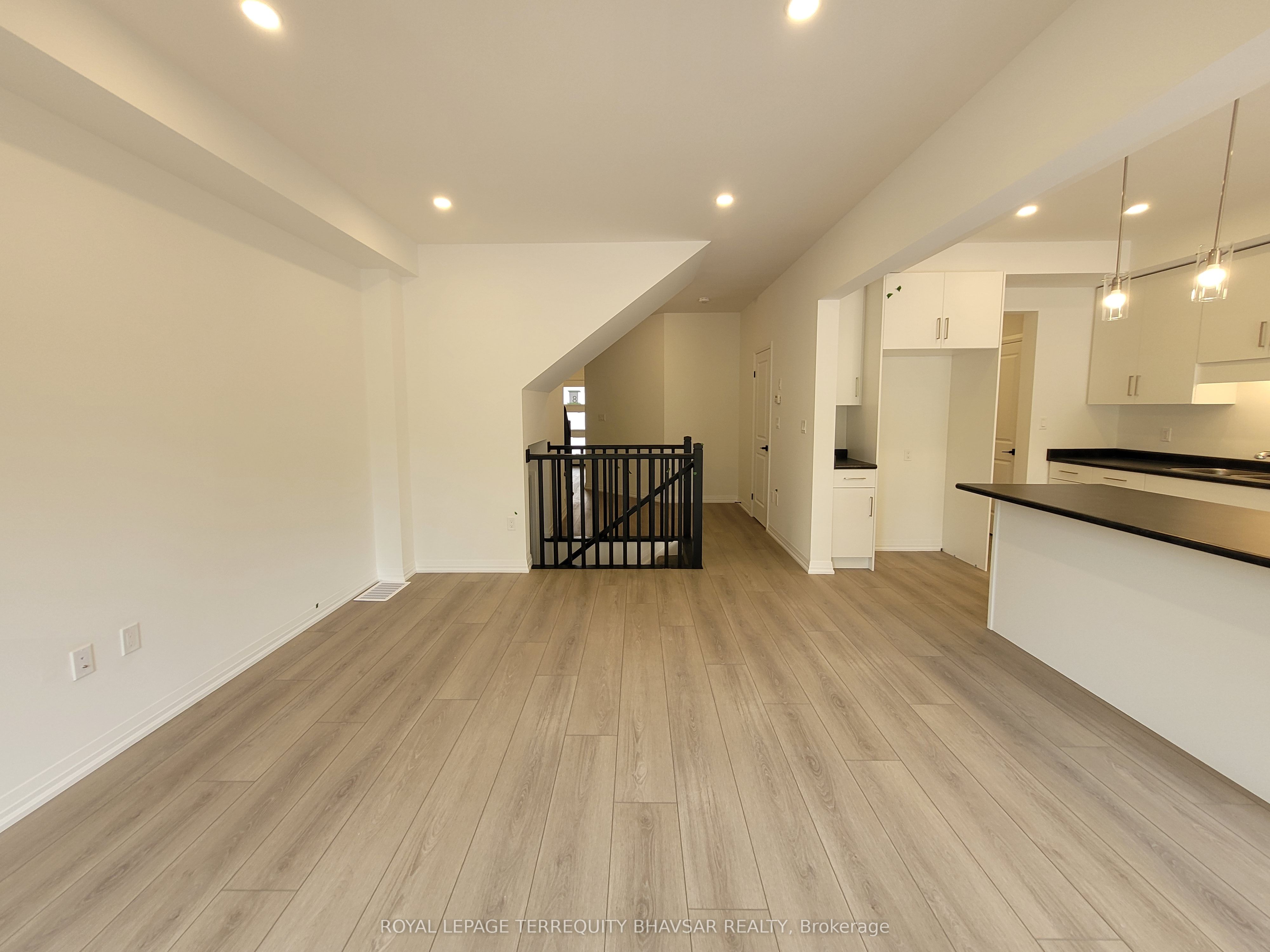 4552 Portage Road 8, Niagara Falls, ON L2E 6A8 photo 5
