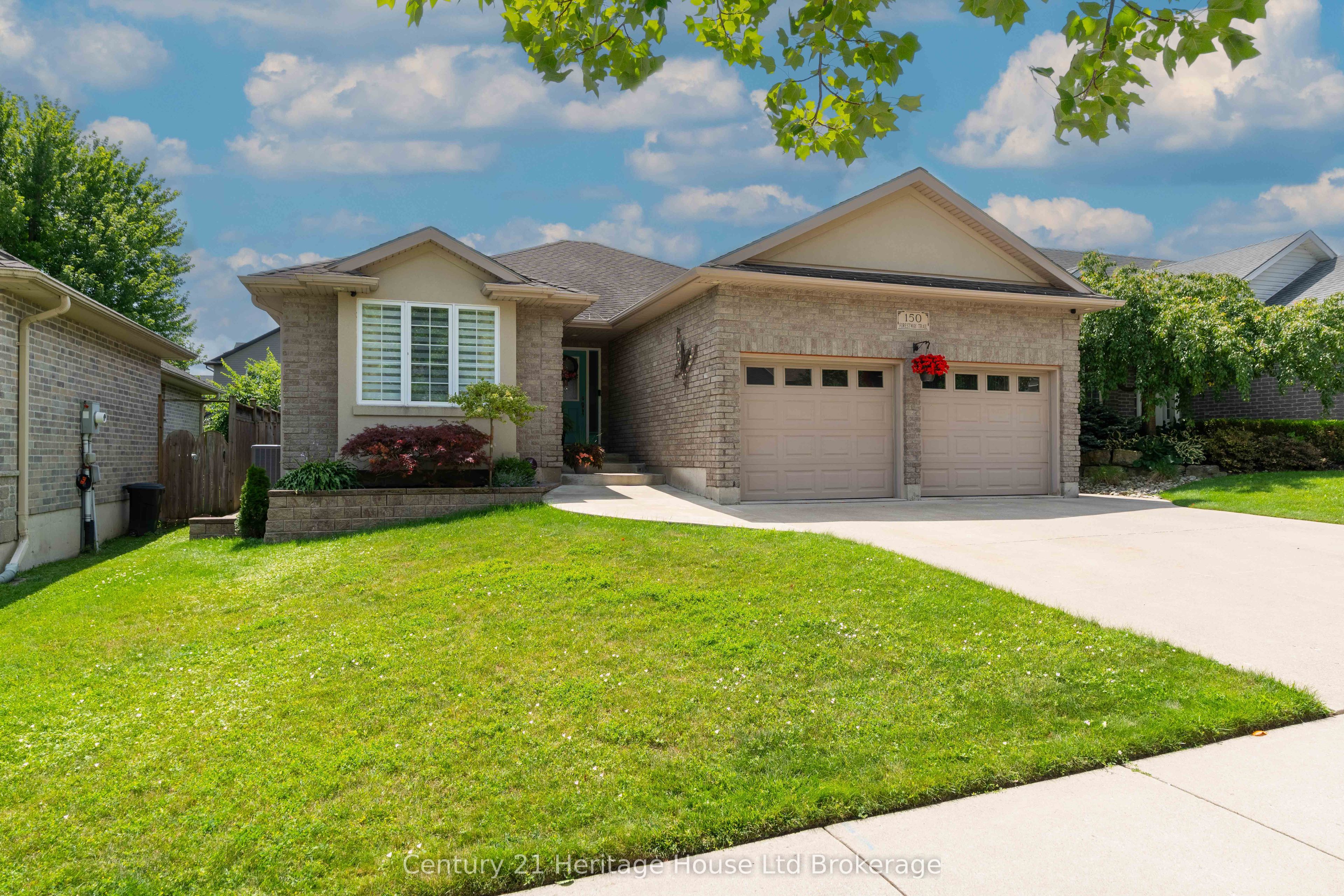 150 Forestway Trail, Woodstock, ON N4S 9A7 photo 2