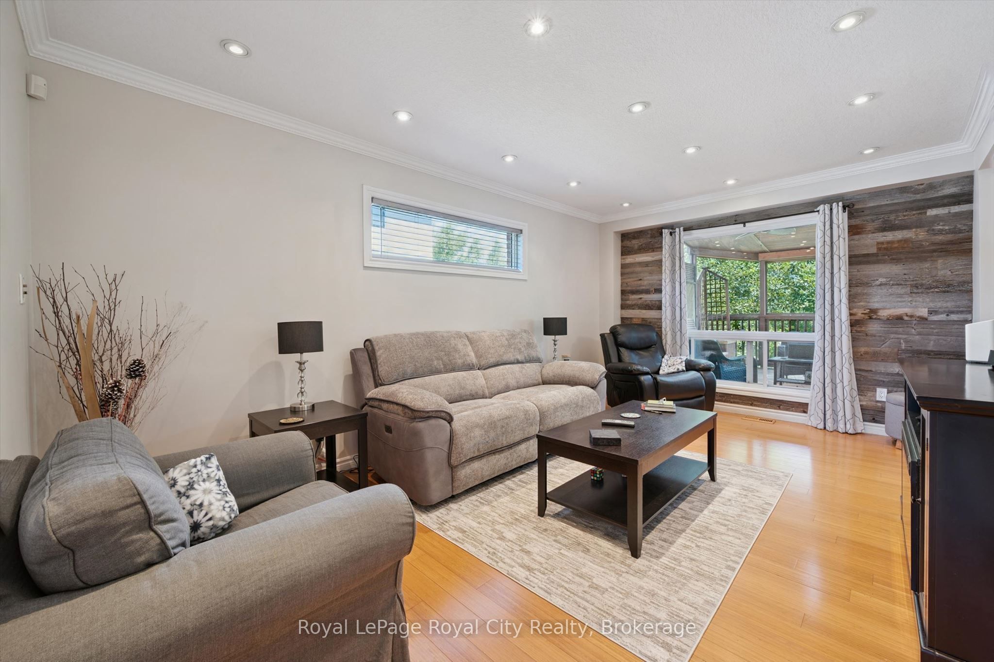 220 Carrington Drive, Guelph, ON N1G 5K3 photo 4