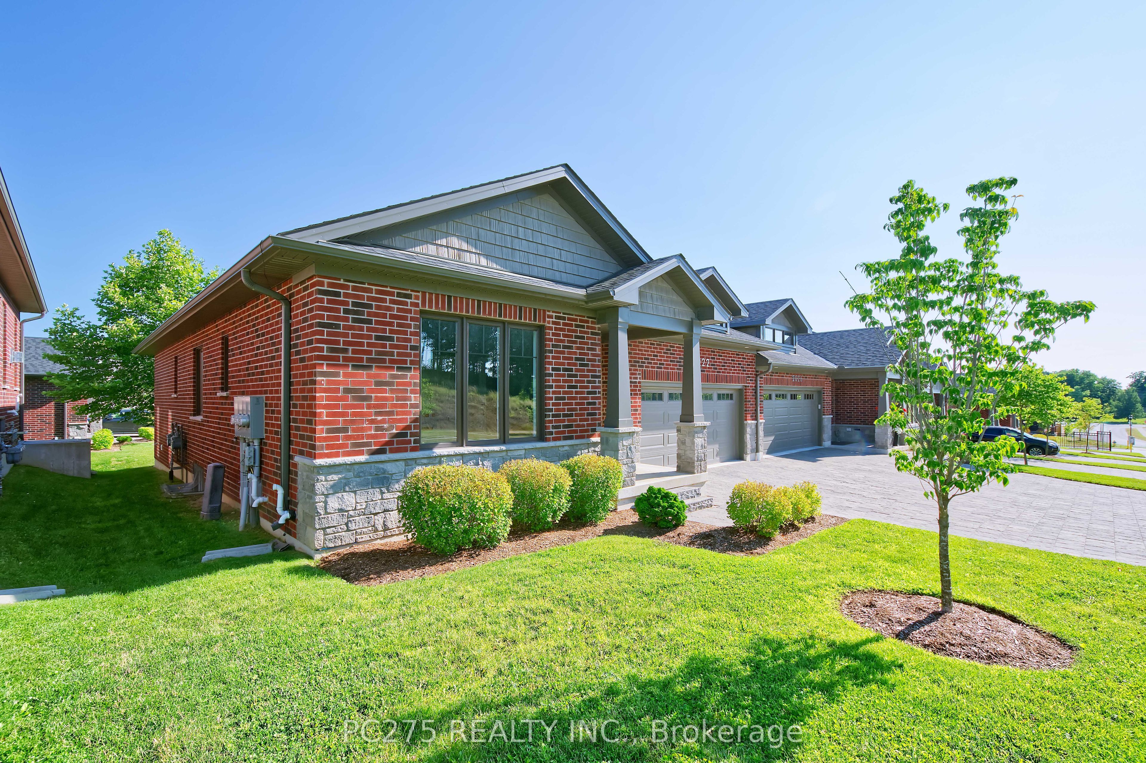 2022 UPPERPOINT Boulevard 10, London South, ON N6K 4M9 photo 4
