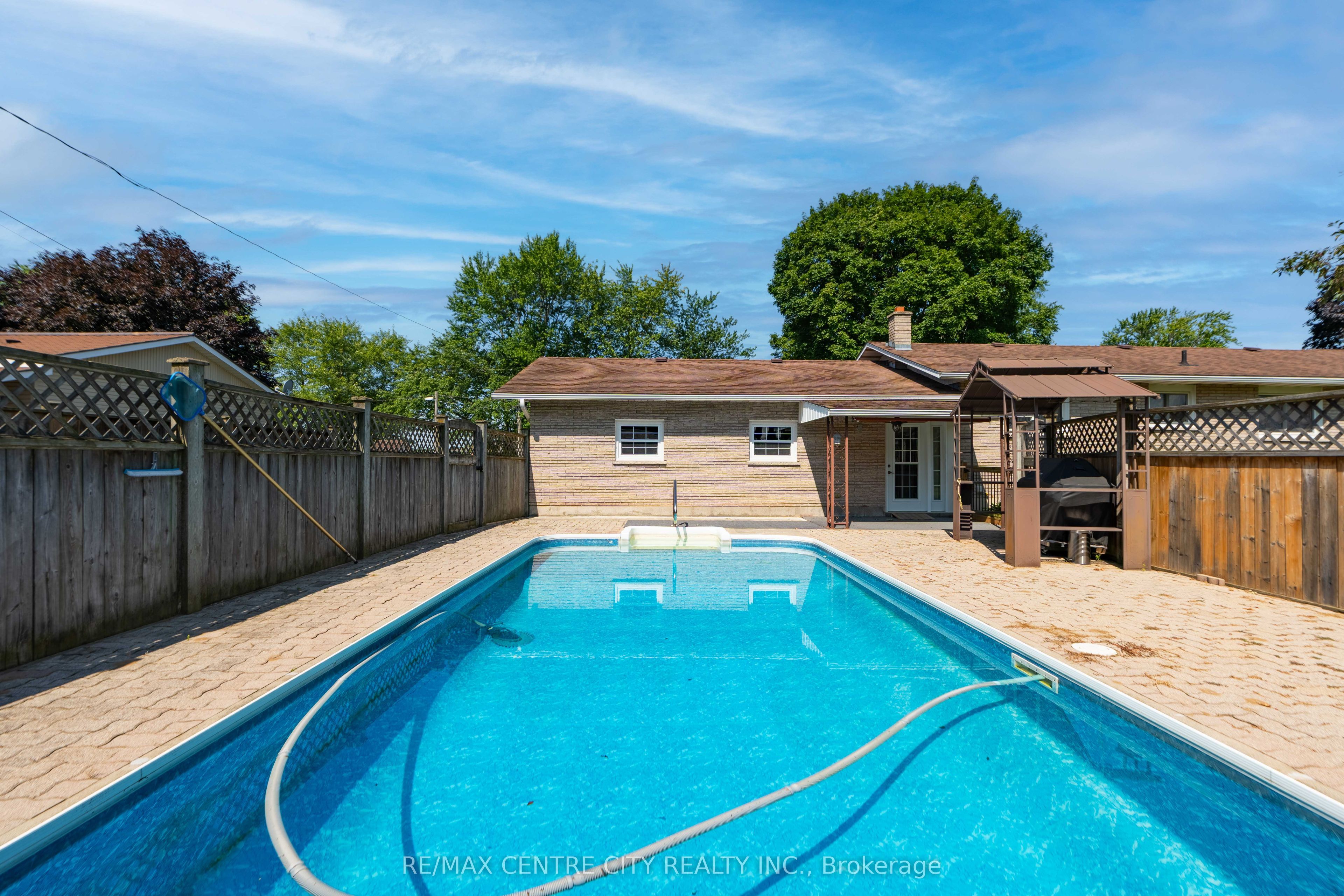 8114 Sandytown Road, Bayham, ON N0J 1Y0 photo 3