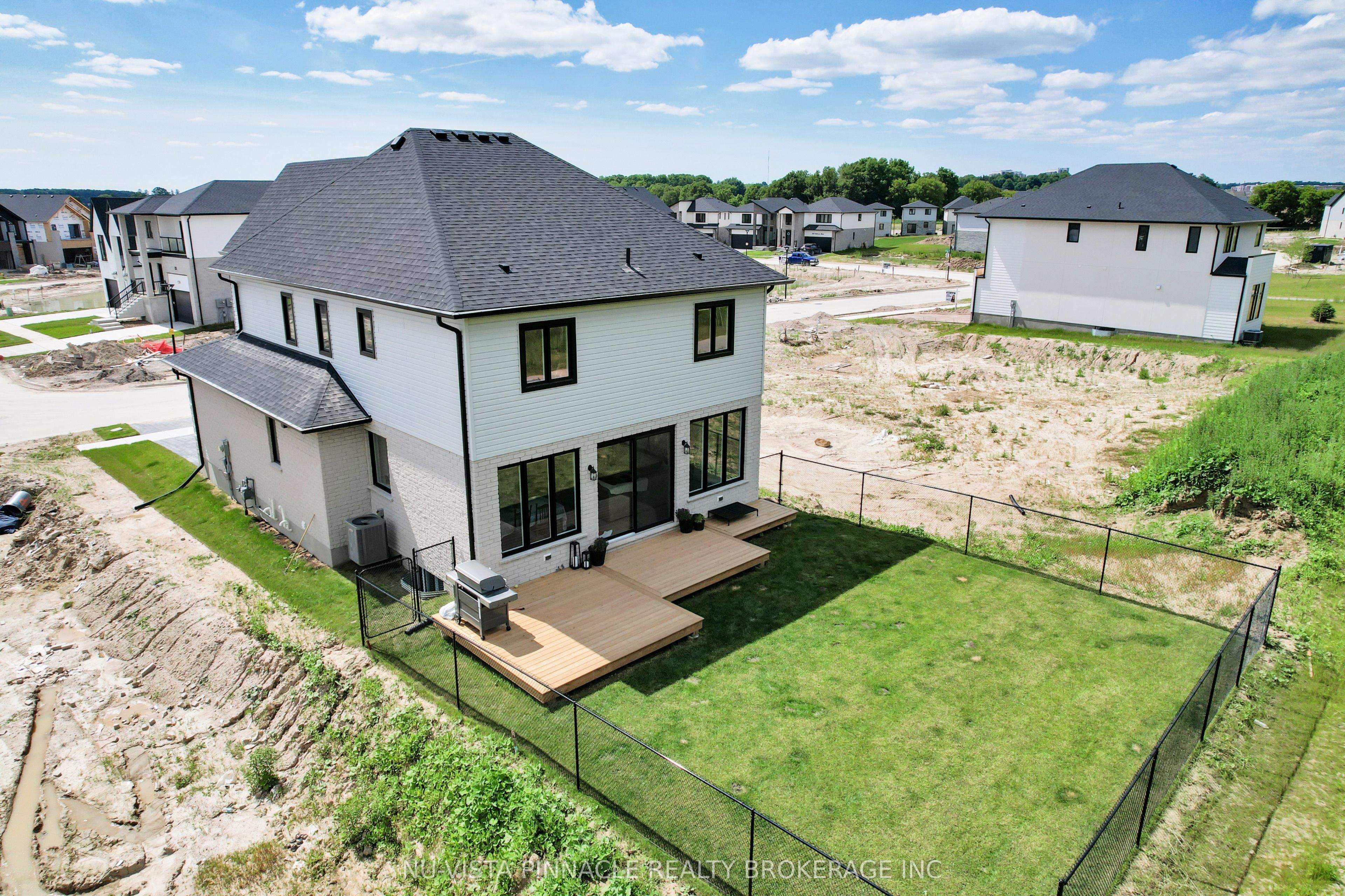 3998 Big Leaf Trail, London South, ON N6P 0K1 photo 5