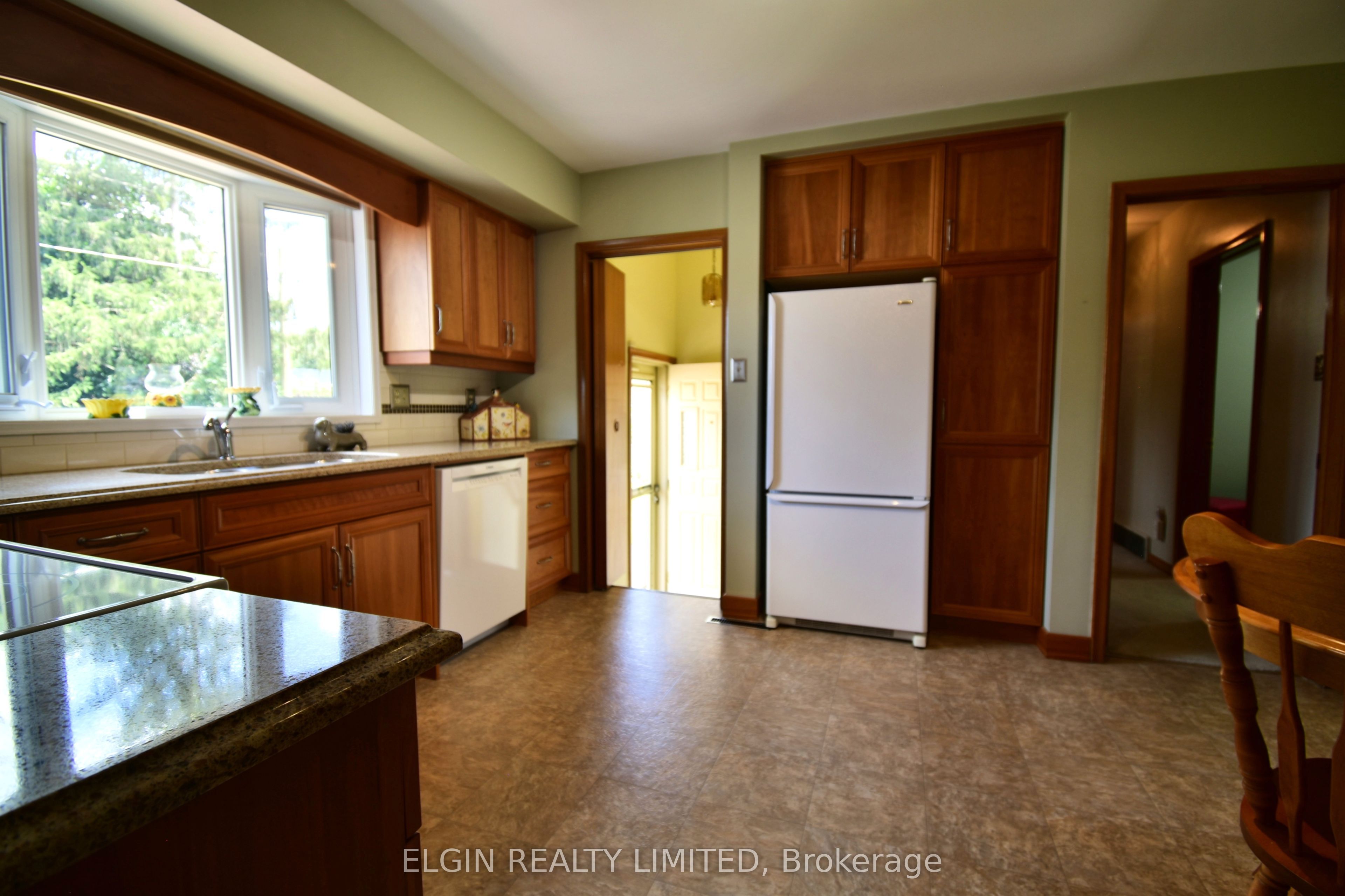 18 Pullen Avenue, St. Thomas, ON N5R 4T4 photo 5