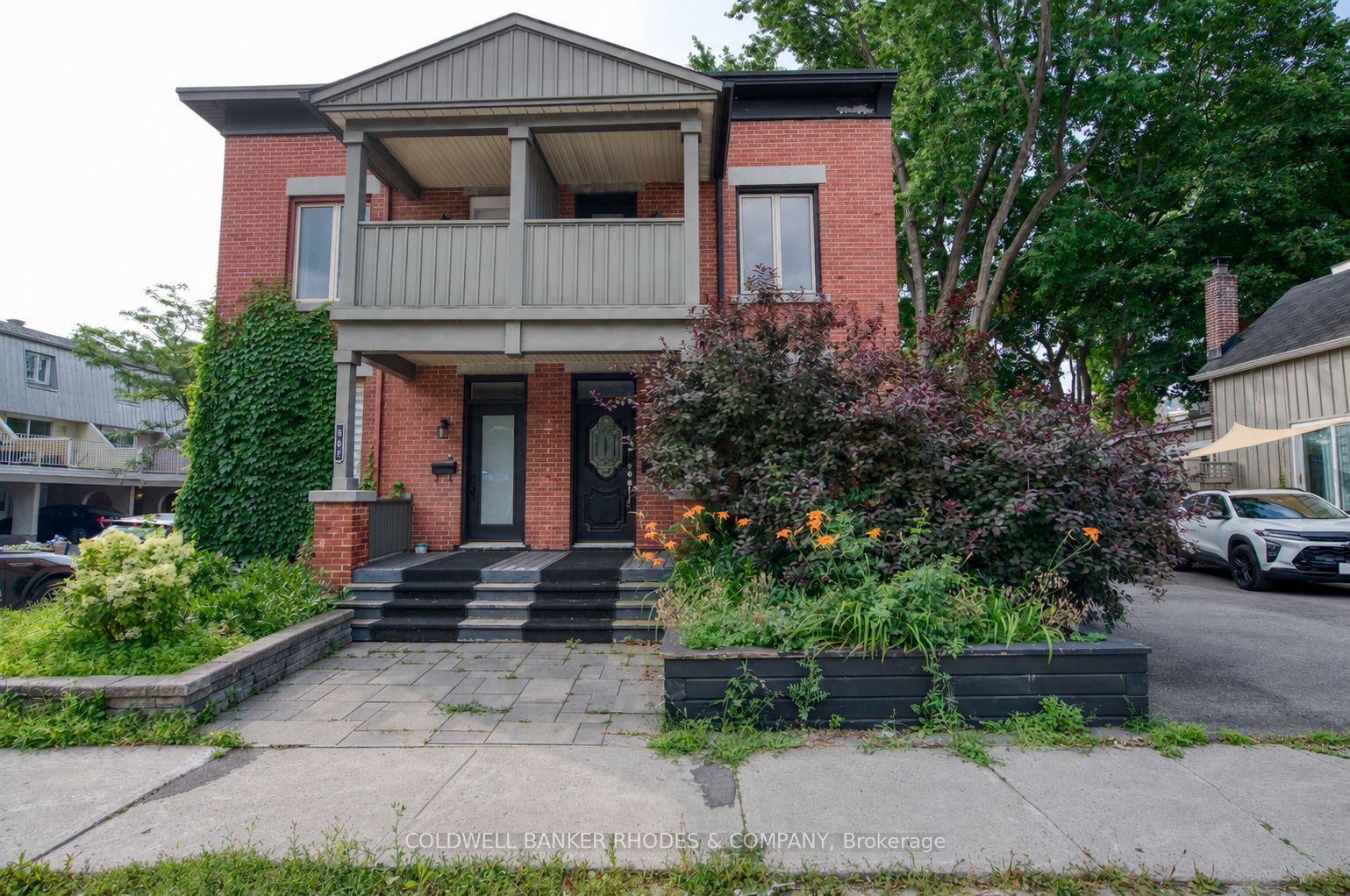 300 St Andrew Street, Lower Town - Sandy Hill, ON K1N 5G7 photo 2