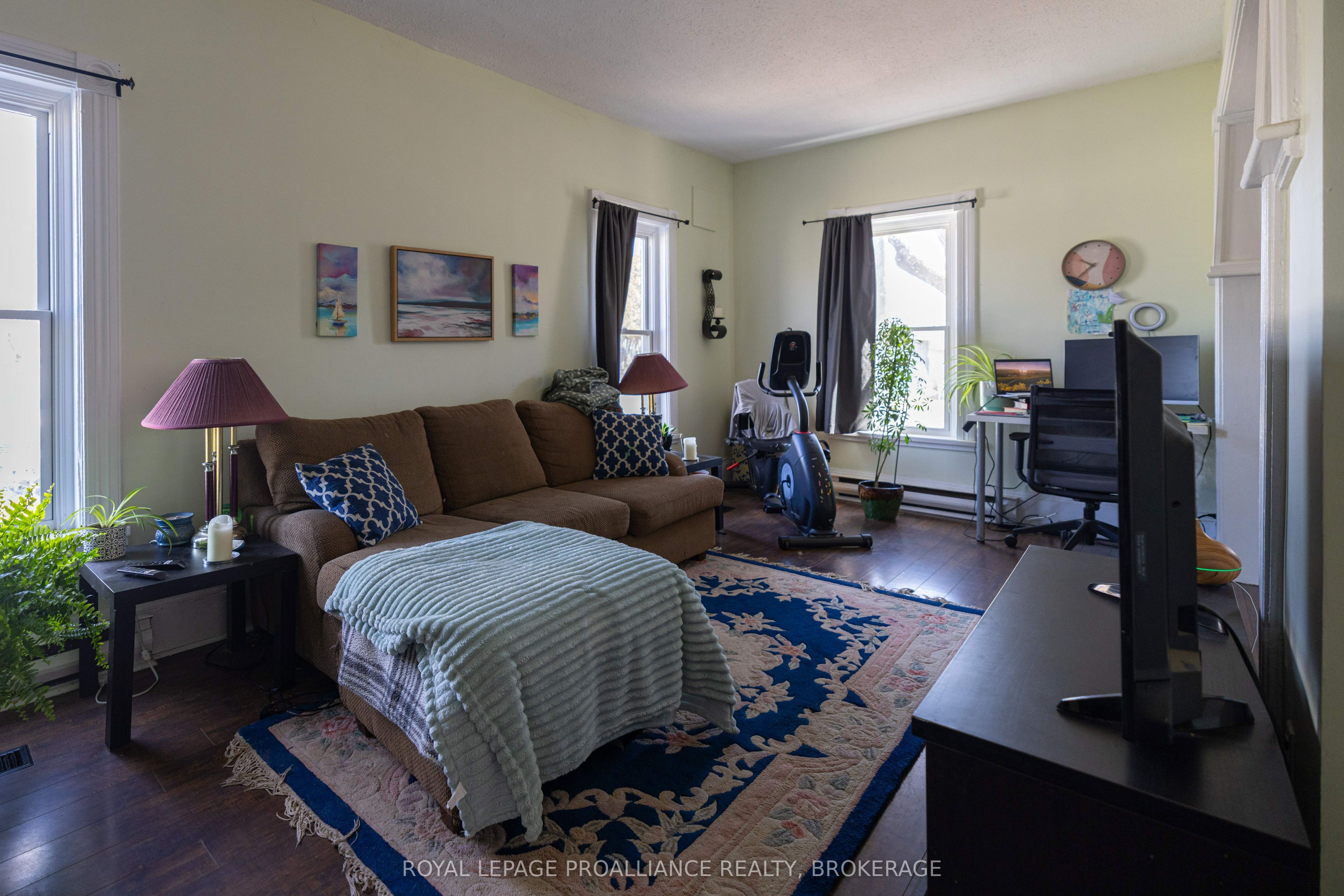 24 Perth Street, Rideau Lakes, ON K0G 1V0 photo 4