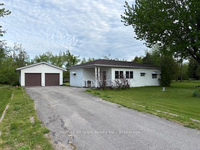 12 Stephen Court, Kawartha Lakes, ON K0M 1L0 photo 2