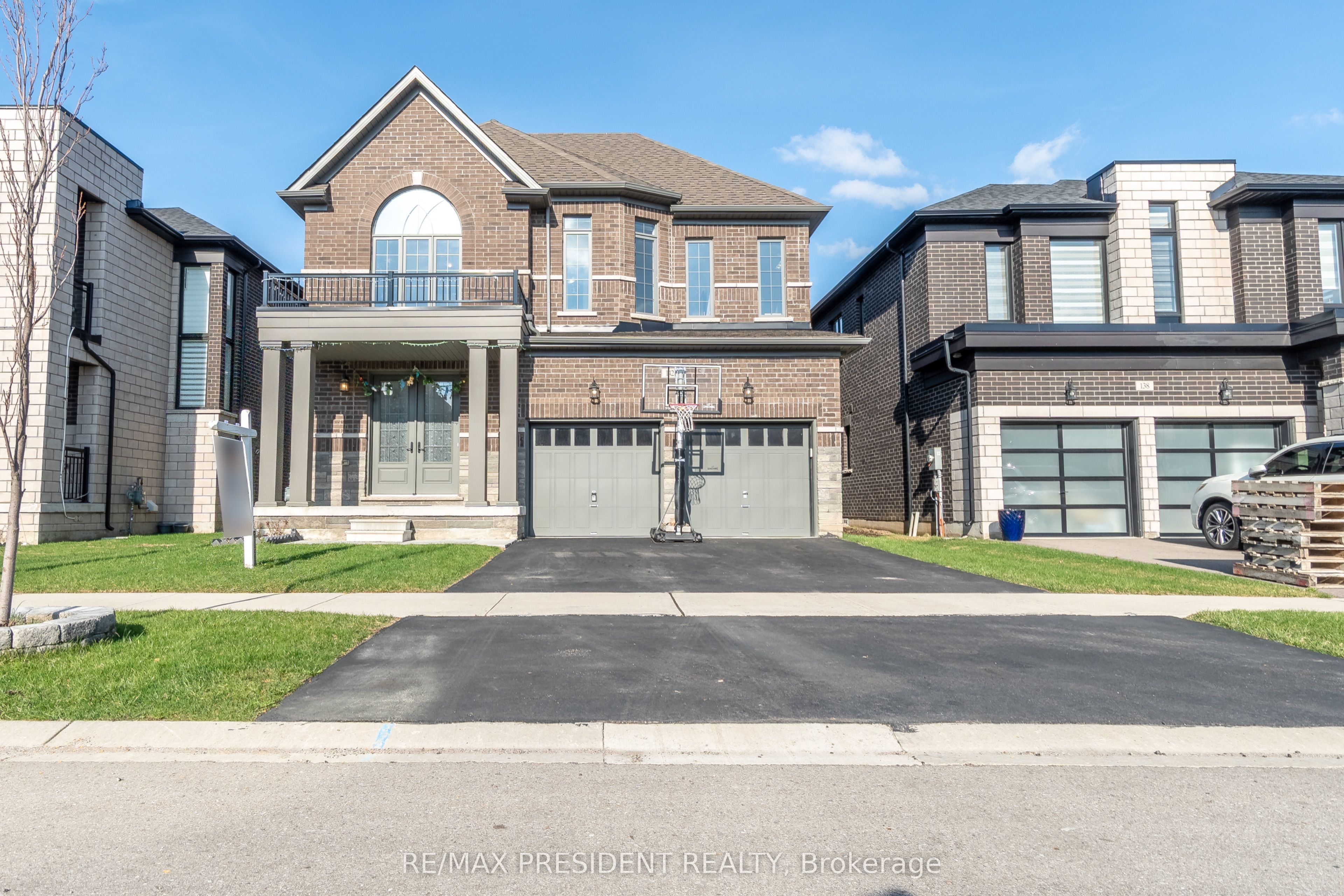 142 Prince Charles Crescent, Woodstock, ON N4T 0N1