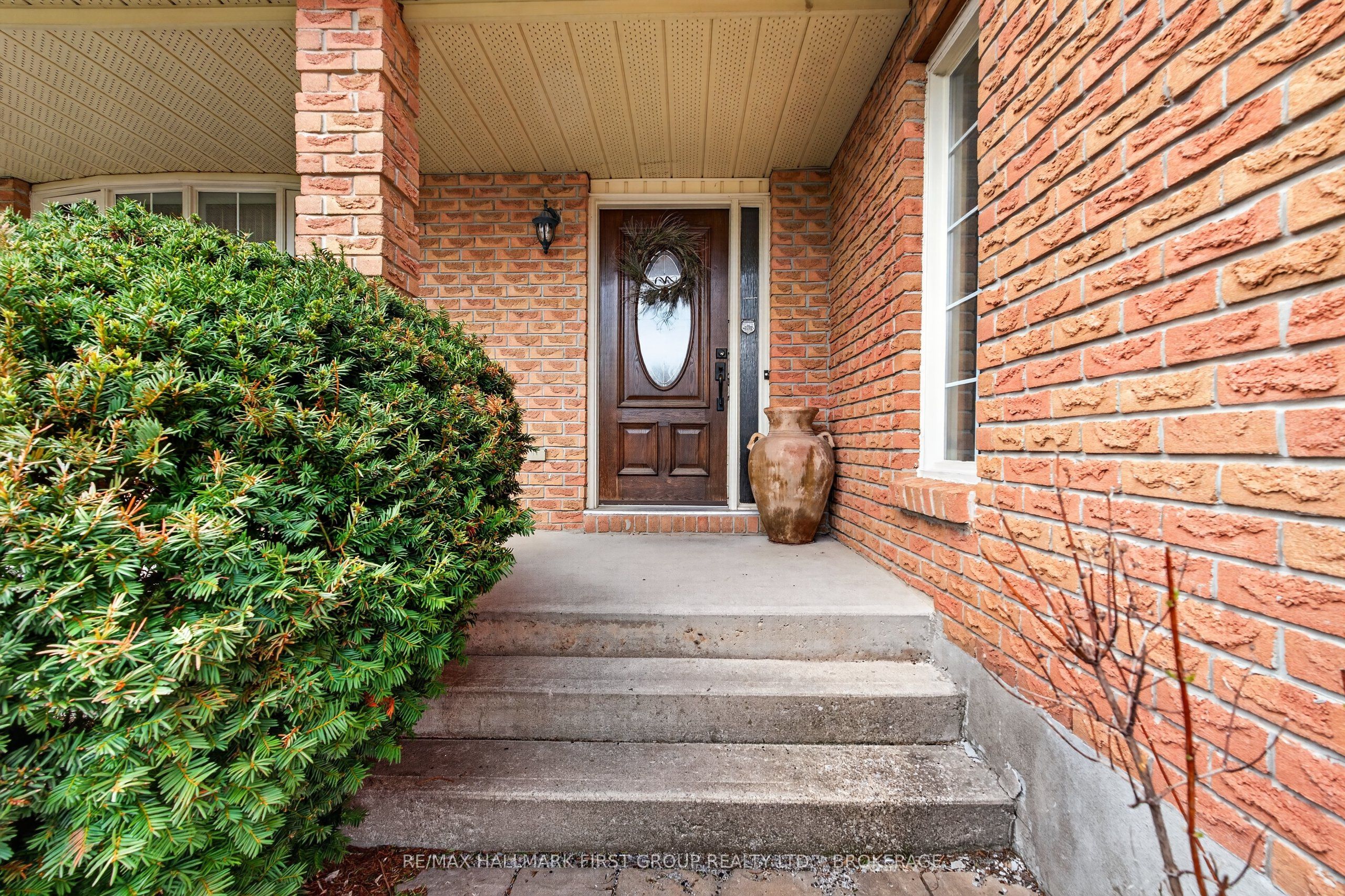 1130 Caitlin Crescent, Kingston, ON K7P 2S4 photo 2