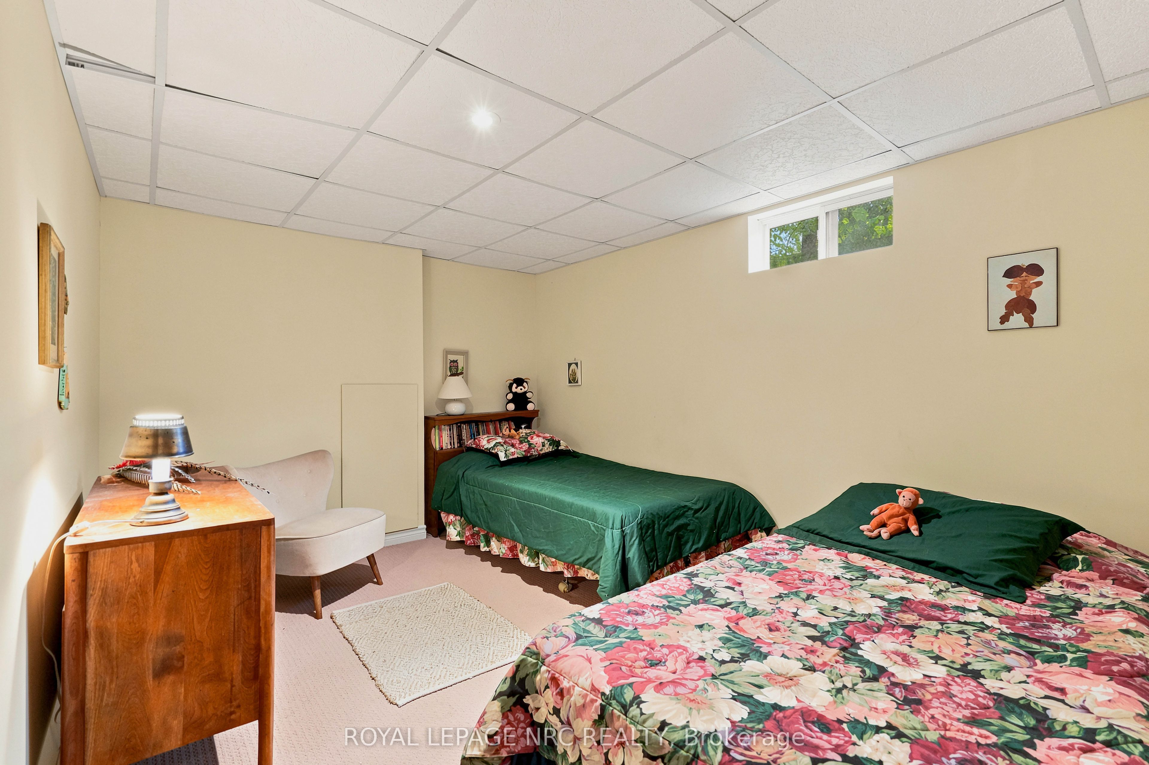 102 Masterson Drive, St. Catharines, ON L2T 3R2 photo 5