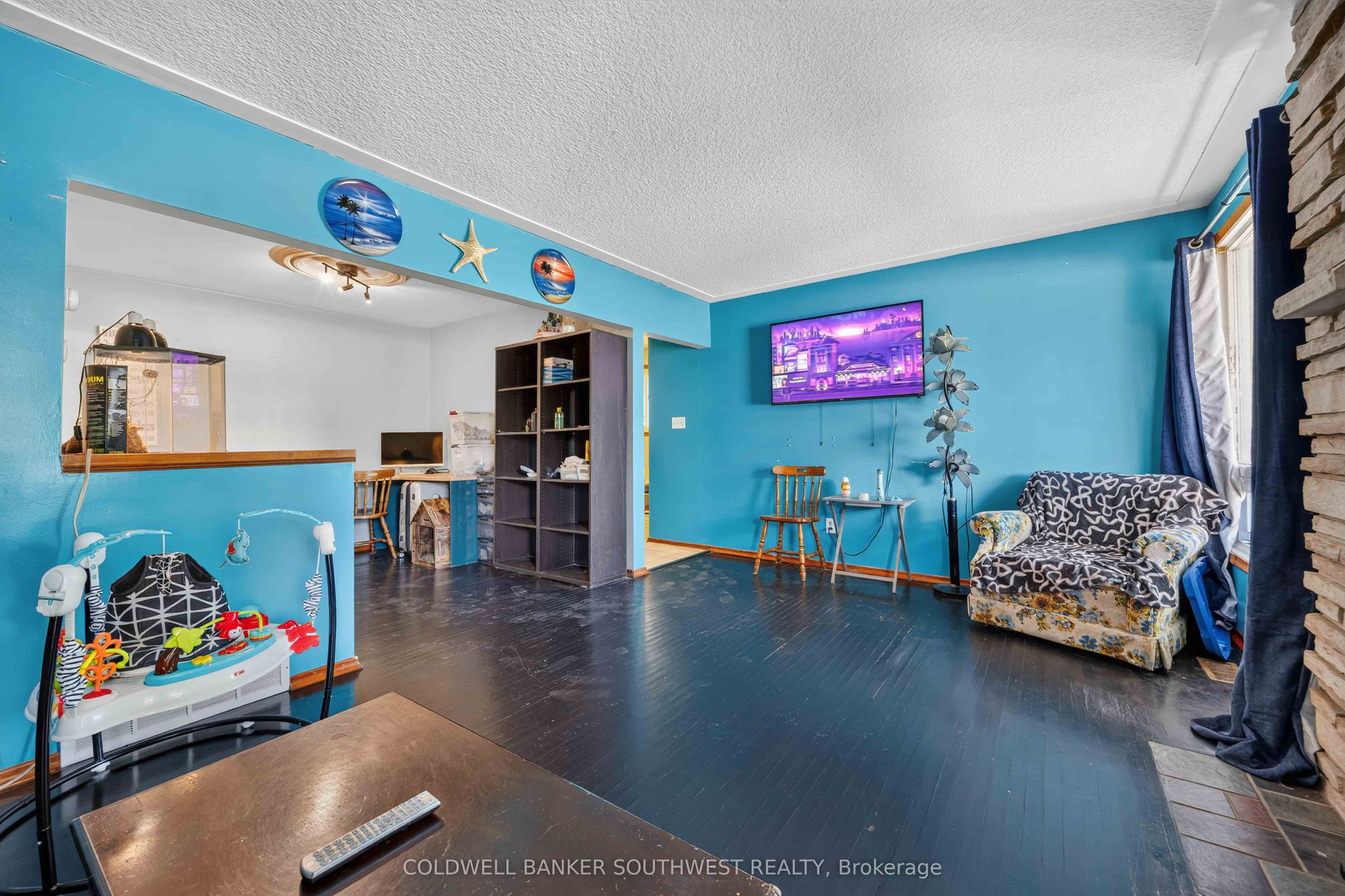 1091 Indian Road N, Sarnia, ON N7V 4C4 photo 5