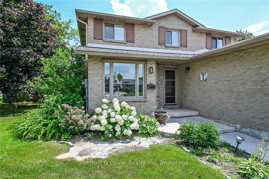 3 Ridgemount Drive, Hamilton, ON L8W 2R6 photo 2