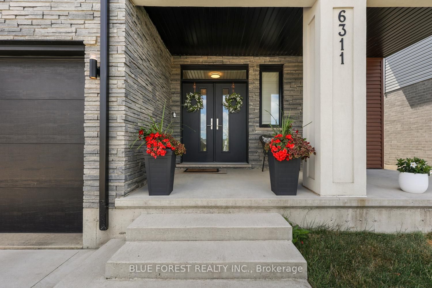6311 Old Garrison Boulevard, London South, ON N6P 0H3 photo 2