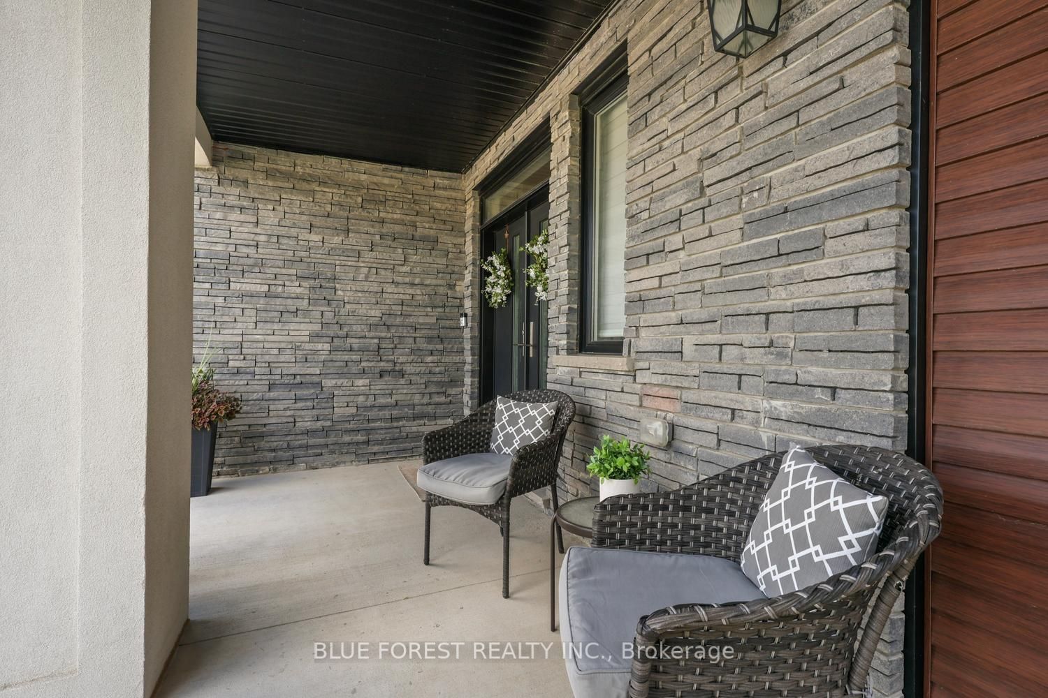 6311 Old Garrison Boulevard, London South, ON N6P 0H3 photo 3