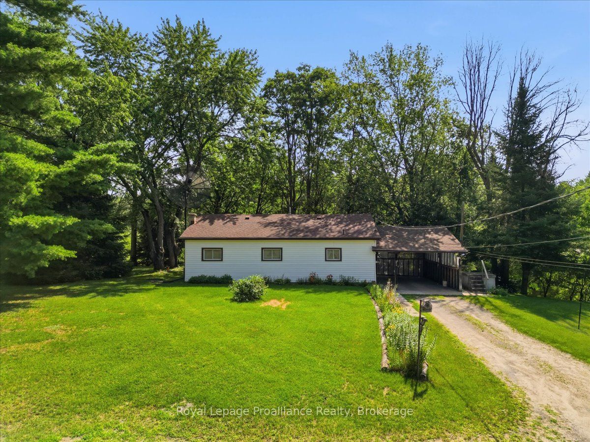 42-B Hawkins Bay Road, Tweed, ON K0K 3J0
