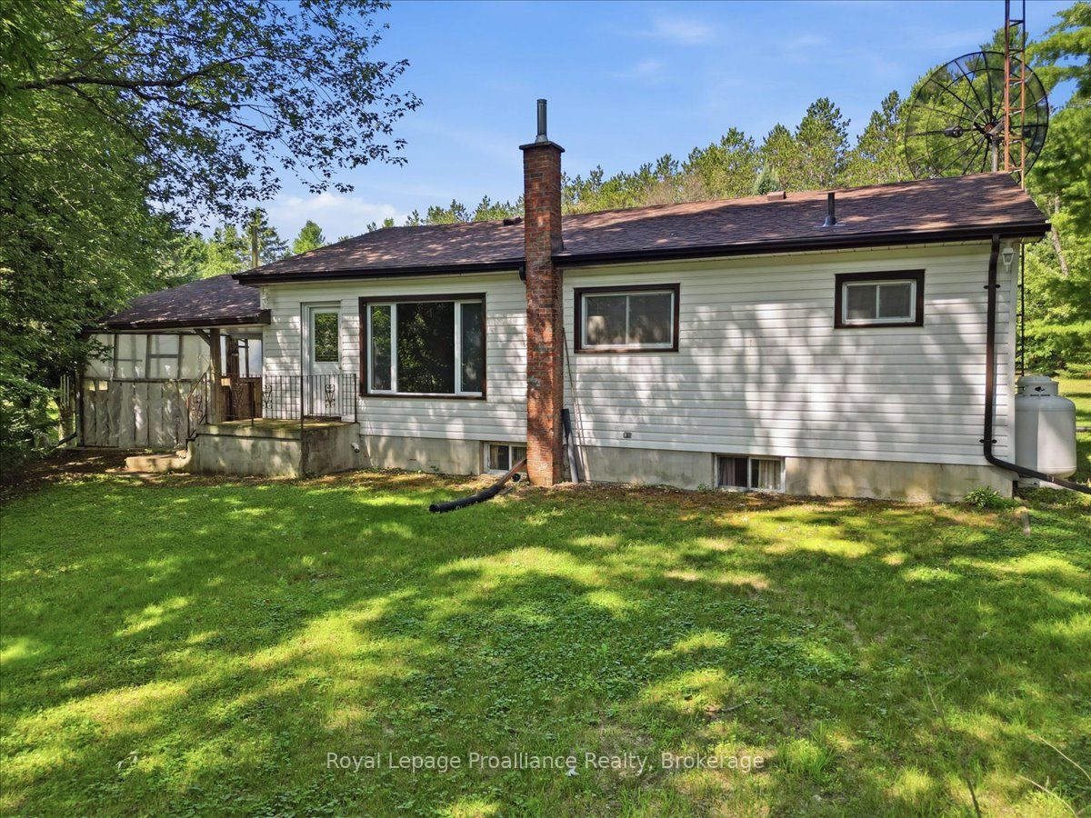 42-B Hawkins Bay Road, Tweed, ON K0K 3J0 photo 2