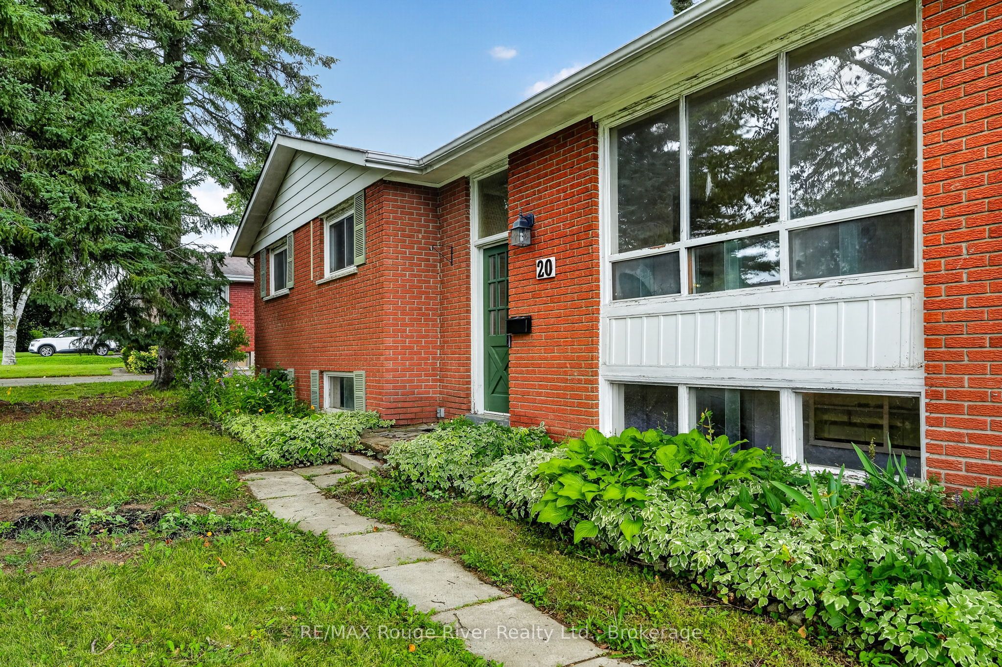 20 Catherine Street, Hamilton Township, ON K9A 4V1 photo 4