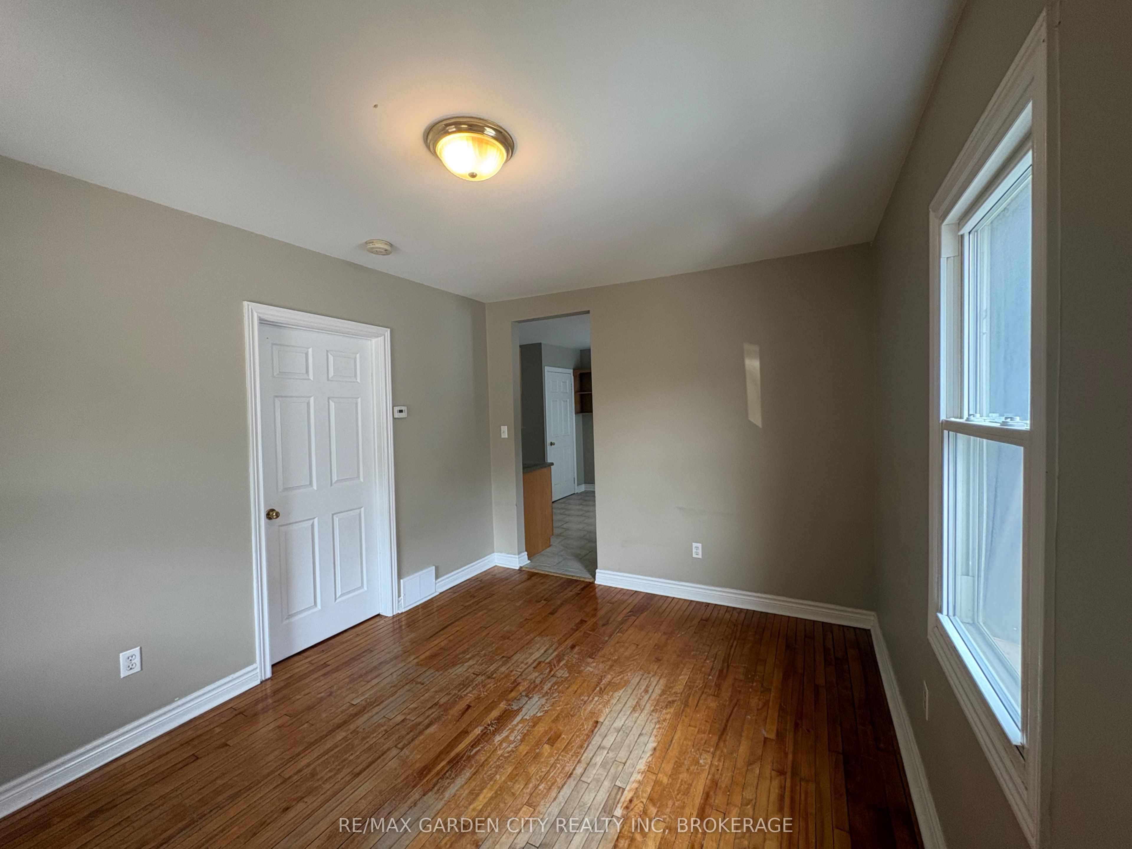 200 Lincoln Street, Welland, ON L3B 4M9 photo 3
