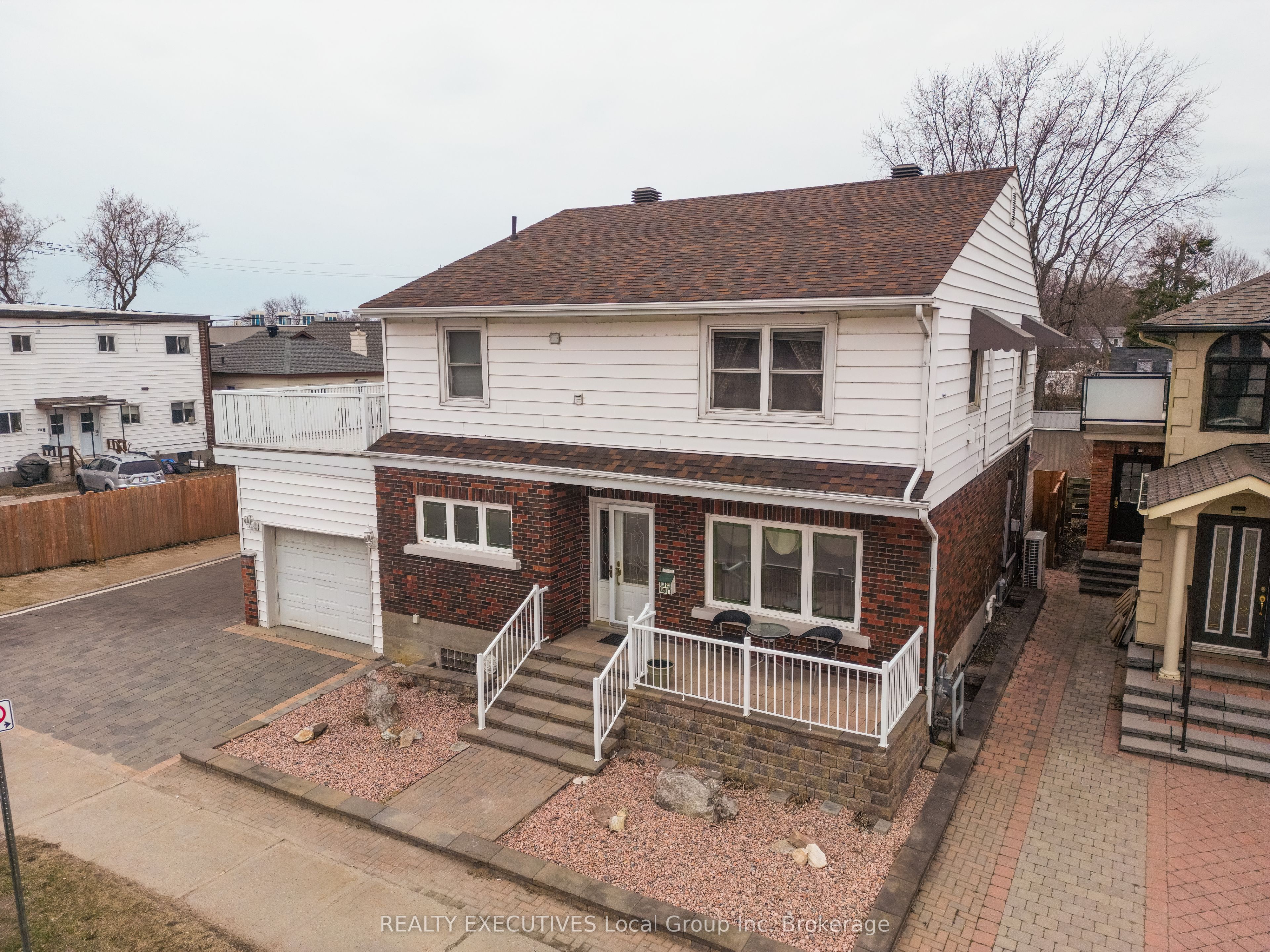 390 MURRAY Street, North Bay, ON P1B 4G3 photo 2