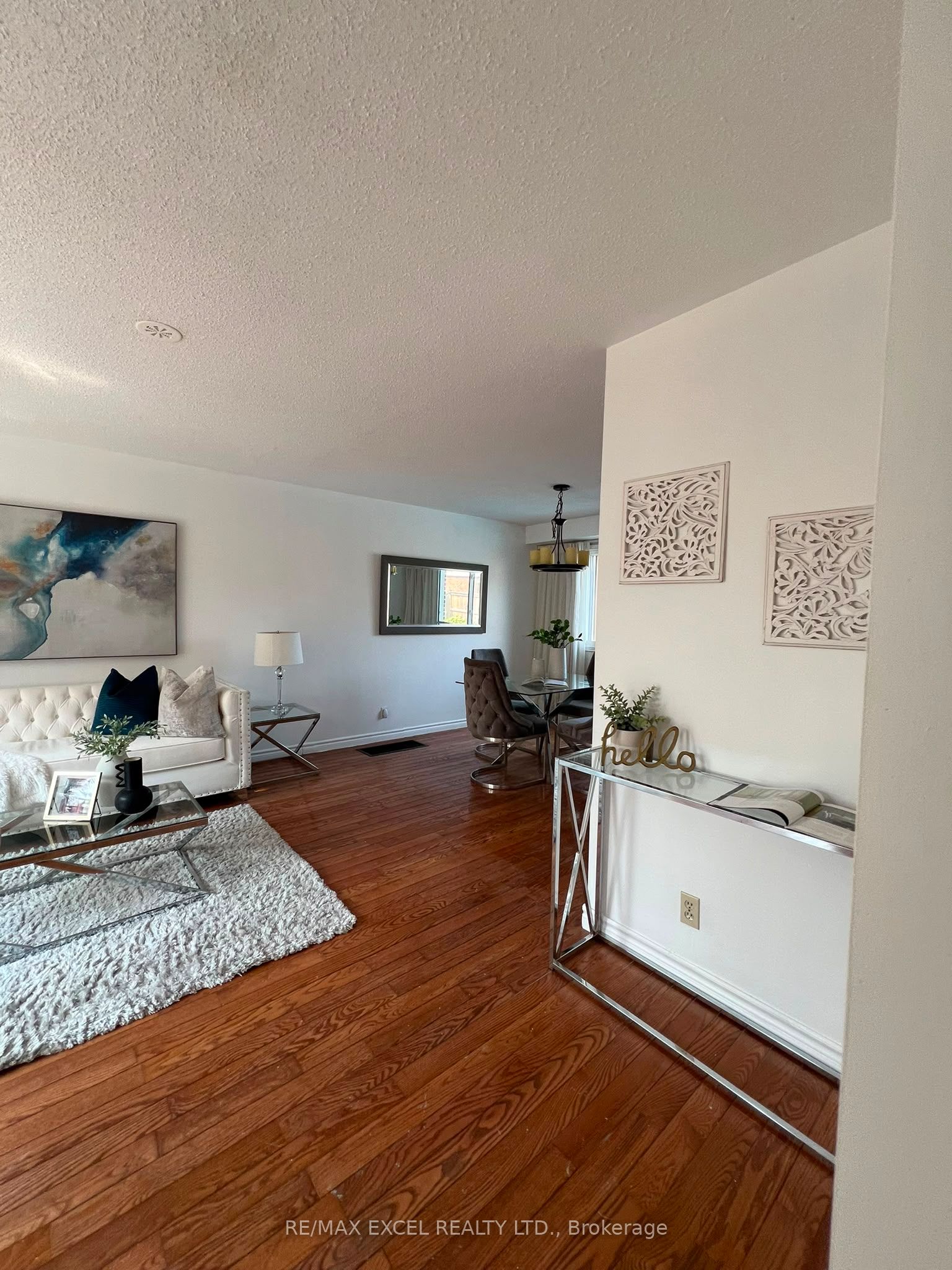 218 Angeline Street N, Kawartha Lakes, ON K9V 5E9 photo 3