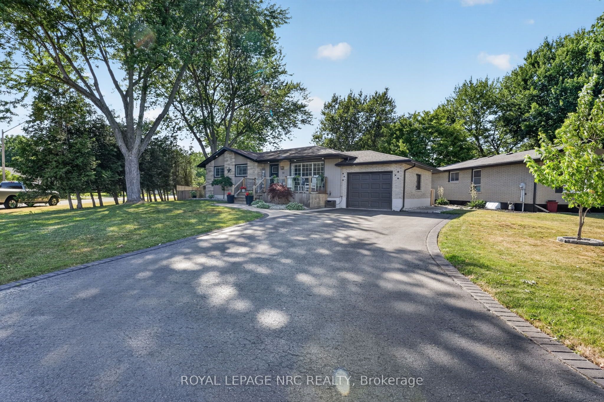 32 St George Court, Fort Erie, ON L0S 1B0 photo 2