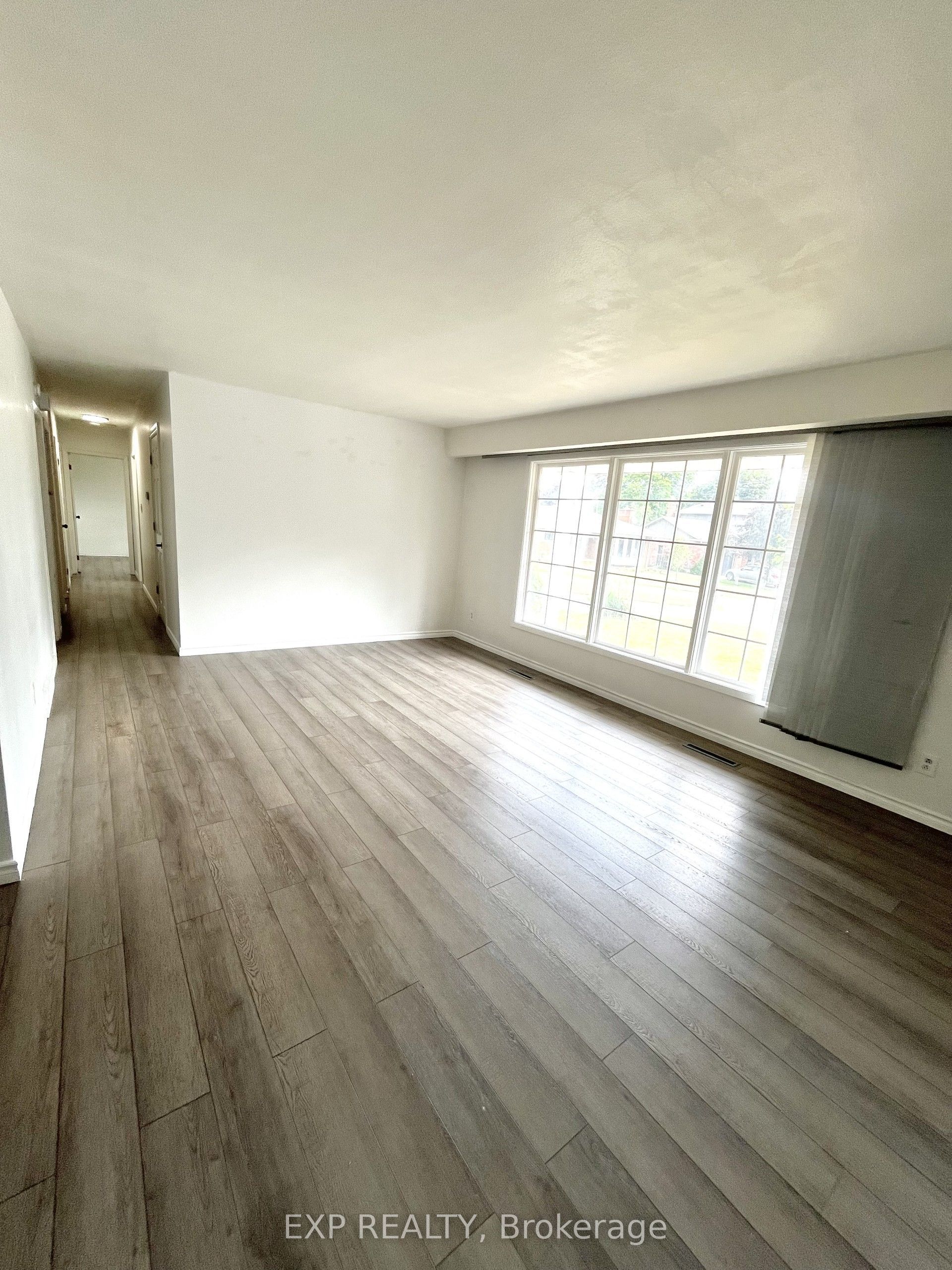 3388 Marlin Court #Upper, Lincoln, ON L0R 2C0 photo 2