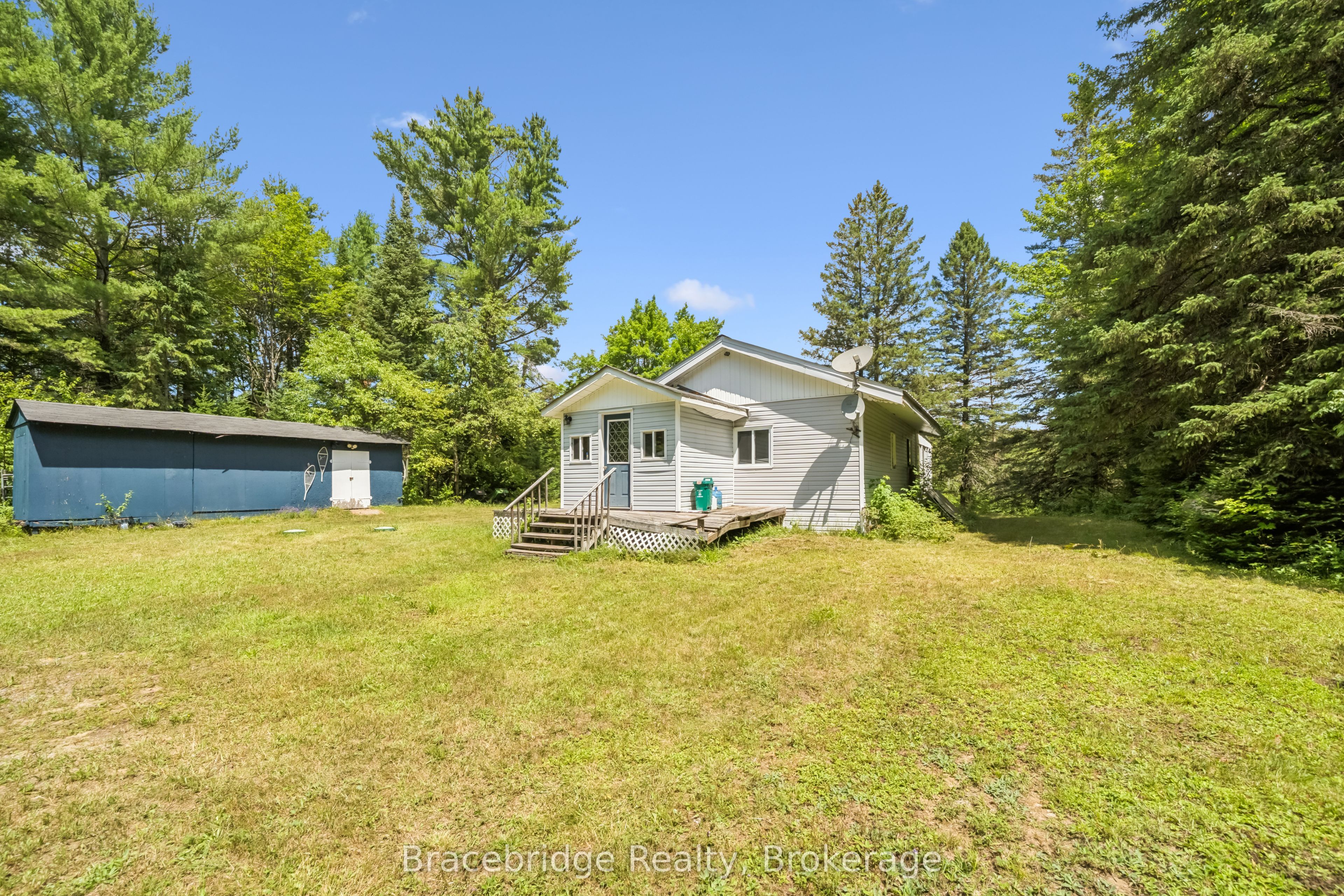 1100 Colony Road, Lake of Bays, ON P1L 1X3 photo 5