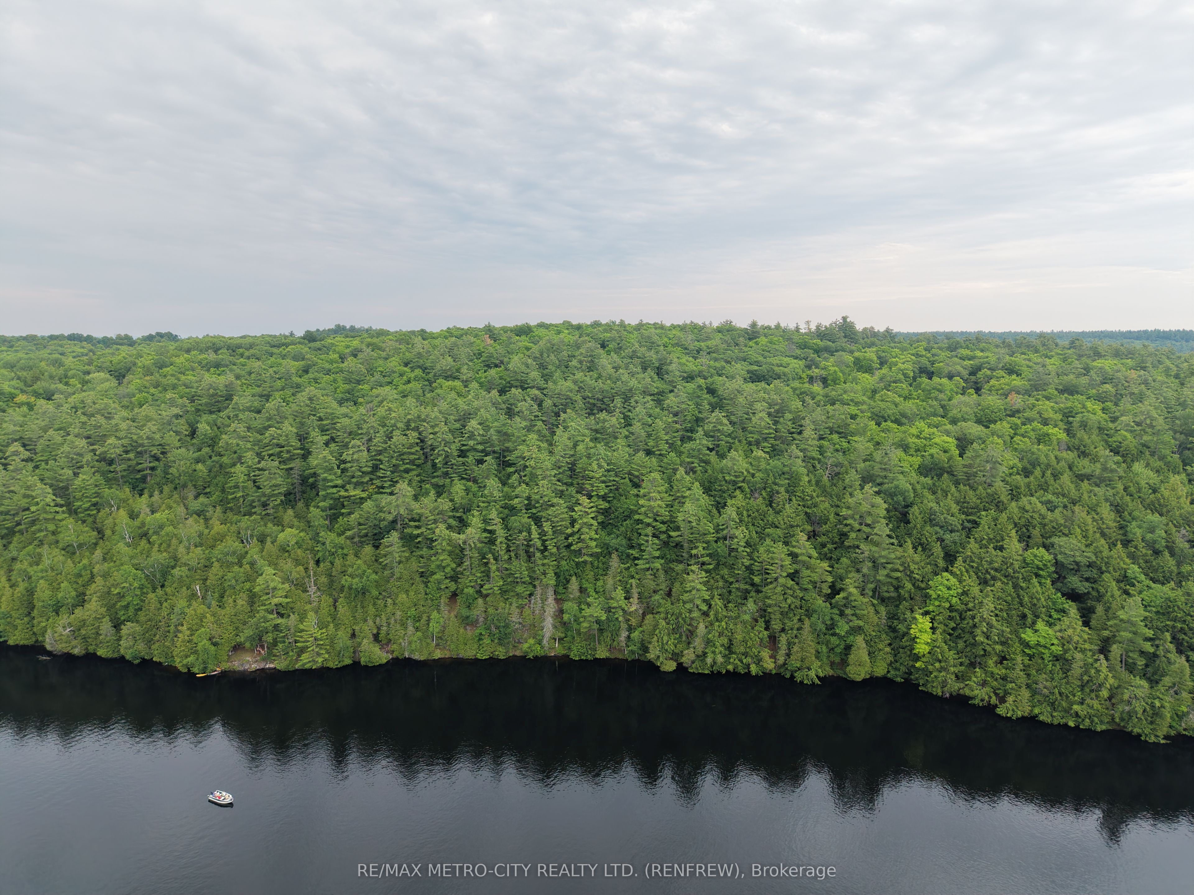 0 Lower Spruce Hedge Road, Greater Madawaska, ON K0J 1H0