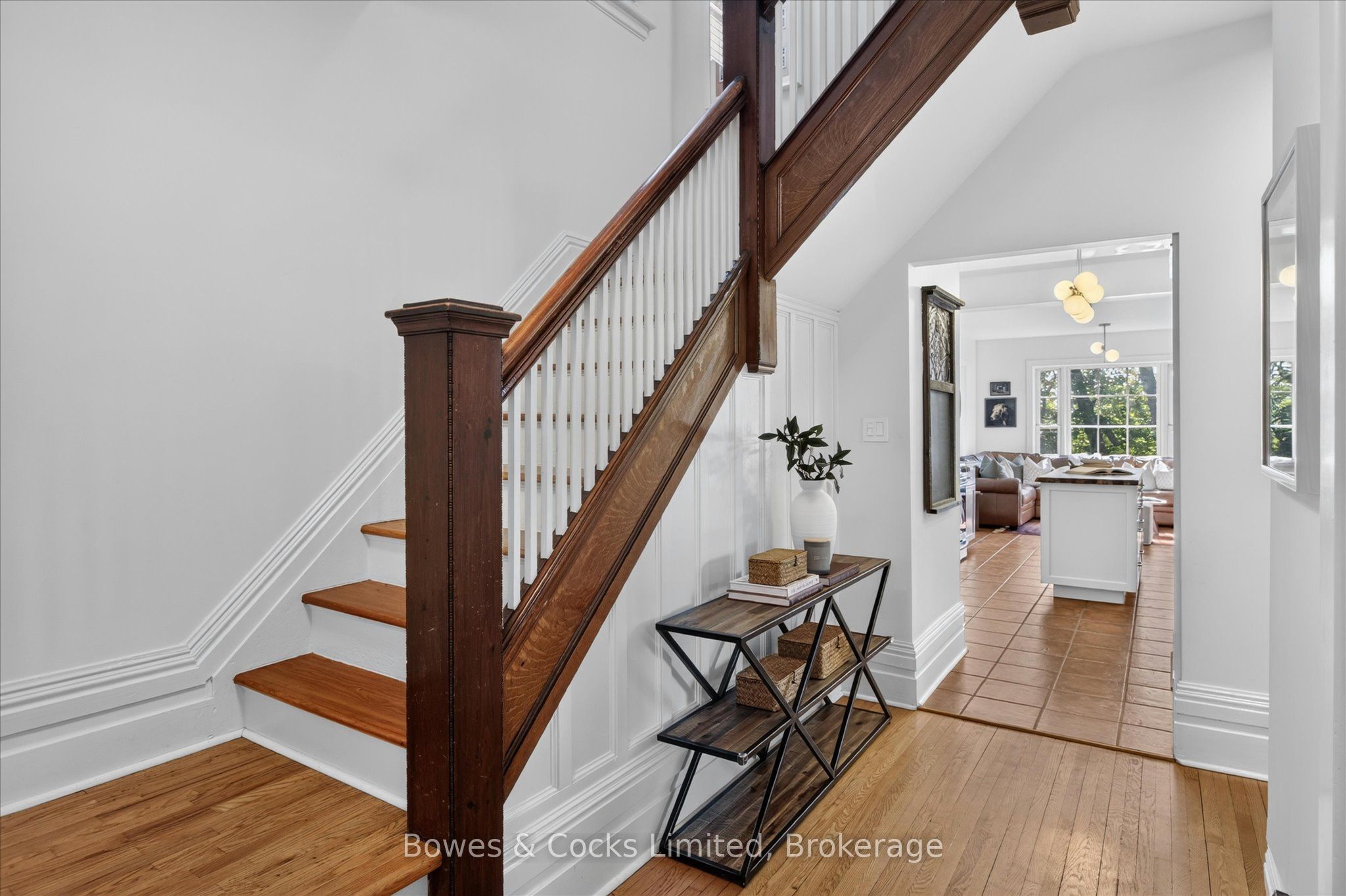 251 Engleburn Avenue, Peterborough, ON K9J 7L4 photo 5