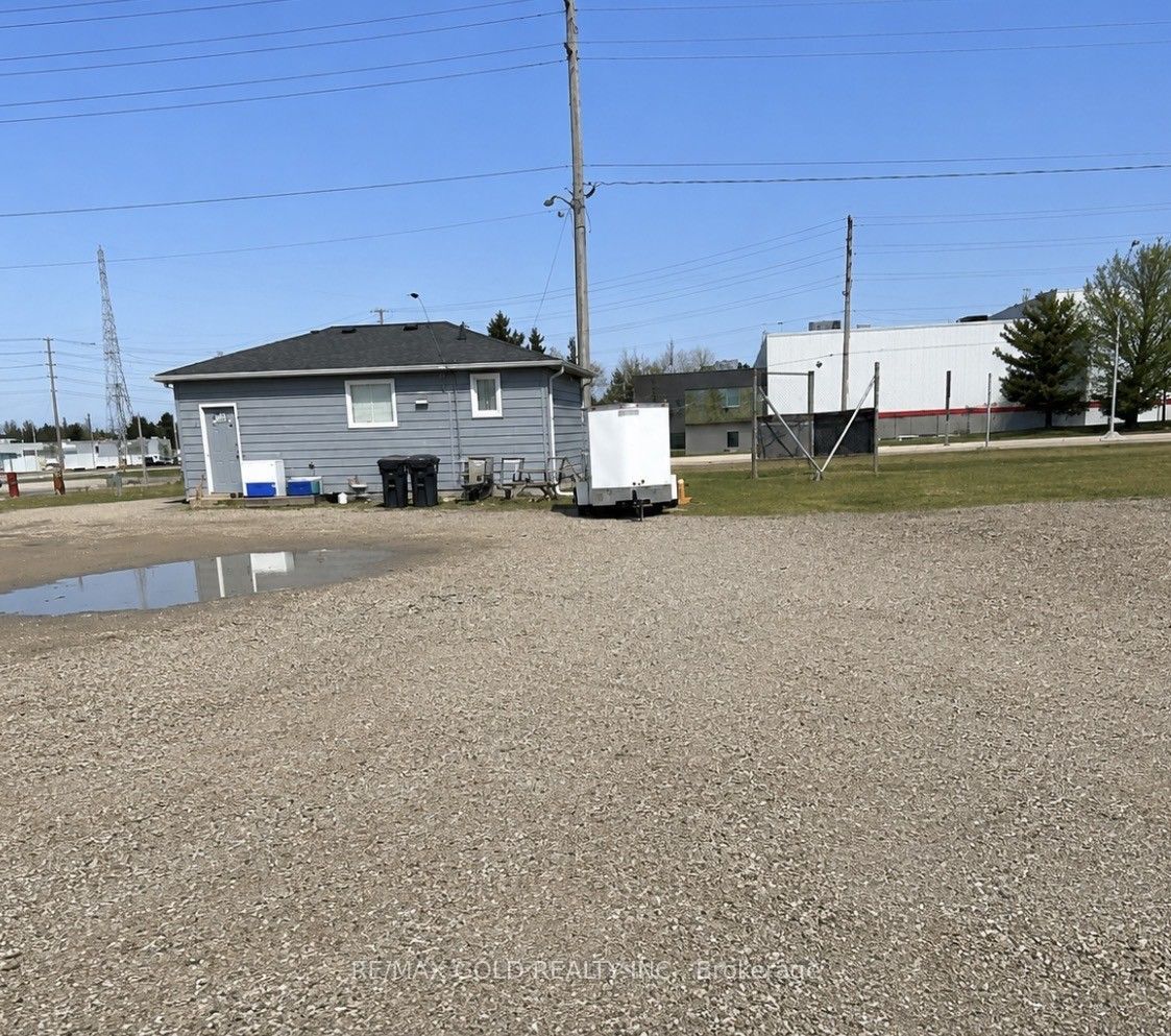 455 South Edgeware Road, St. Thomas, ON N5P 4K6