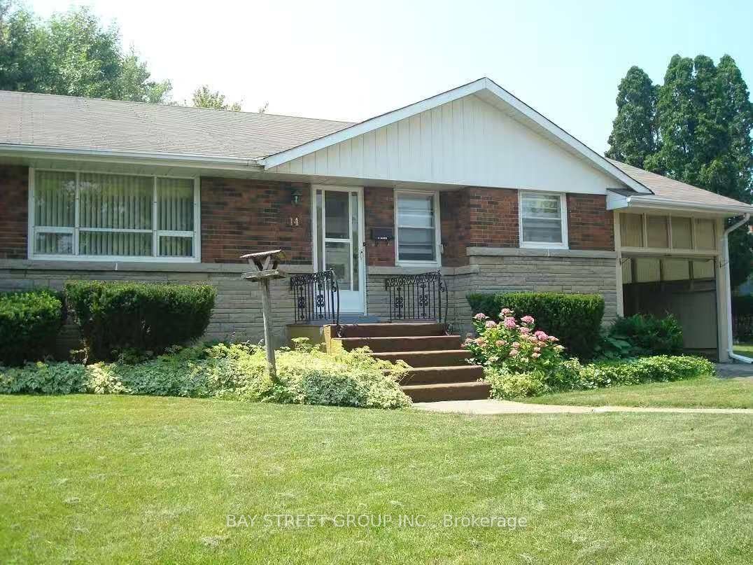14 Macbeth Boulevard, St. Catharines, ON L2T 2M2