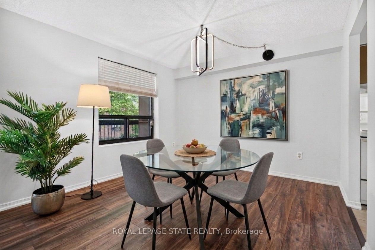 966 Queenston Road 203, Hamilton, ON L8G 1B7 photo 3