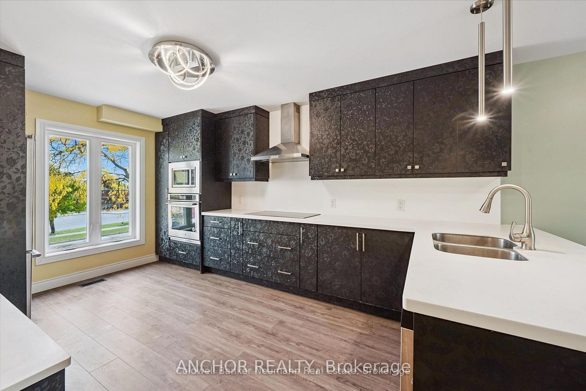 51 Dovercliffe Road 51, Guelph, ON N1G 3A5