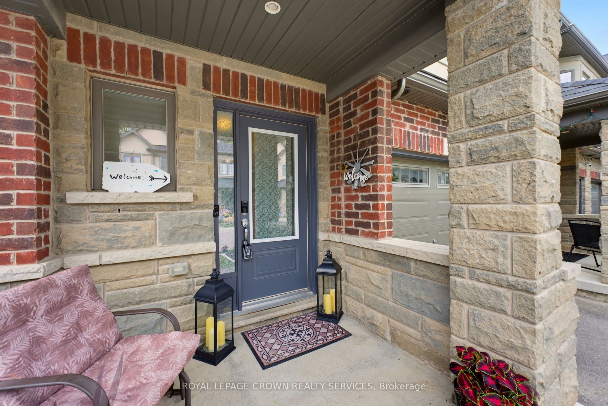 324 Equestrian Way, Cambridge, ON N3E 0E2 photo 2