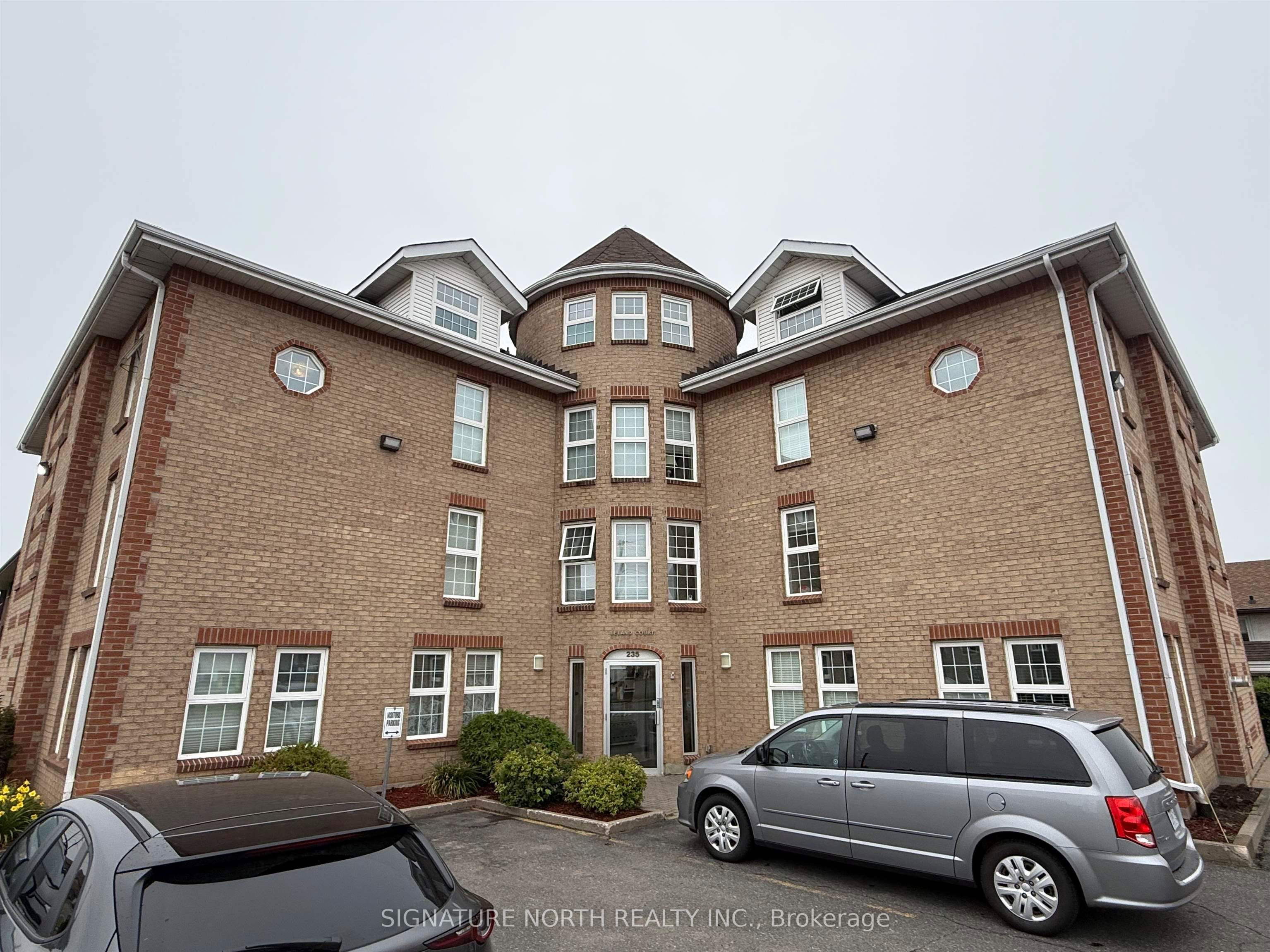 235 Leland Ave S 303, Thunder Bay, ON P7E 2N6 photo 2