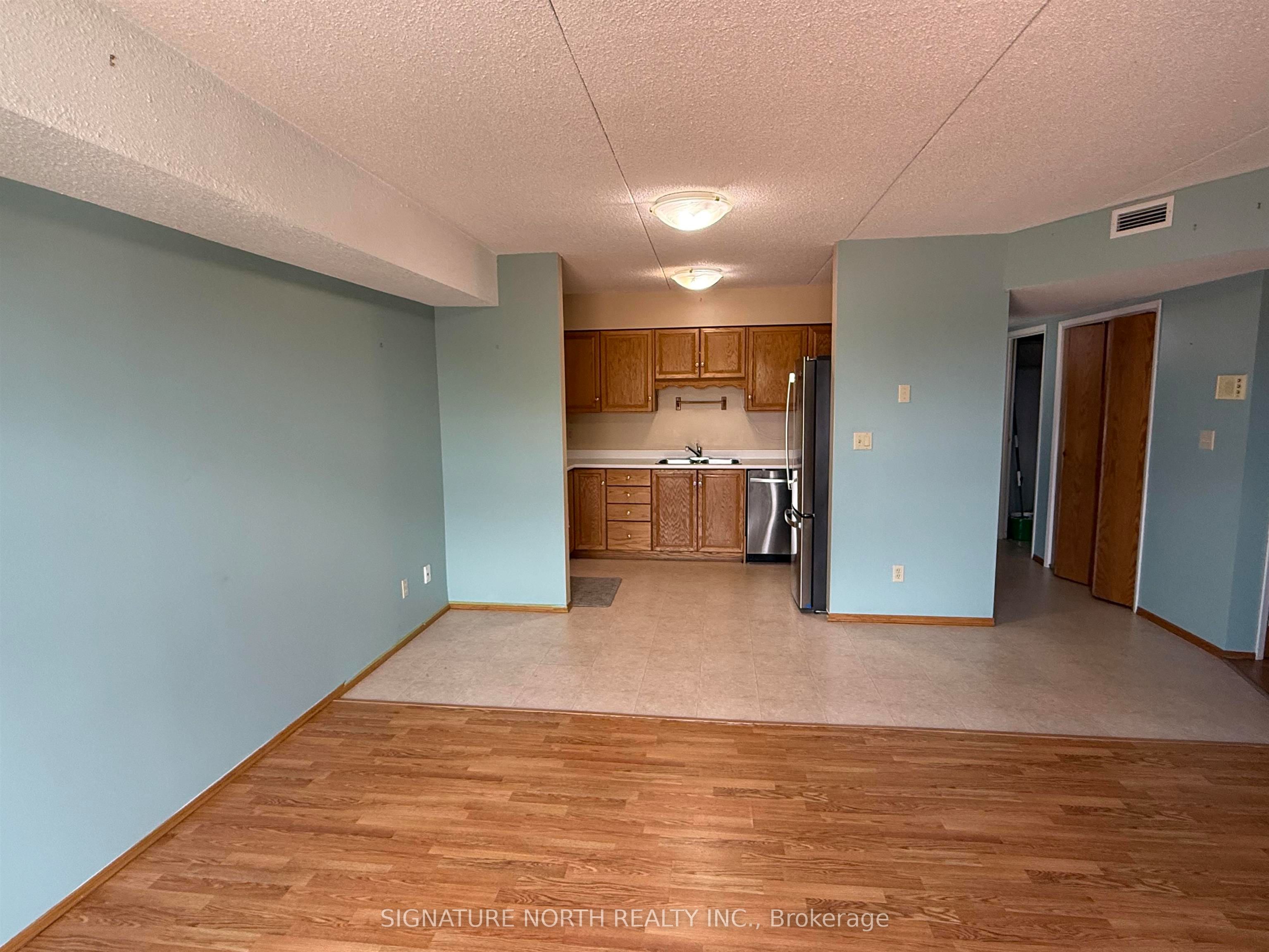 235 Leland Ave S 303, Thunder Bay, ON P7E 2N6 photo 5