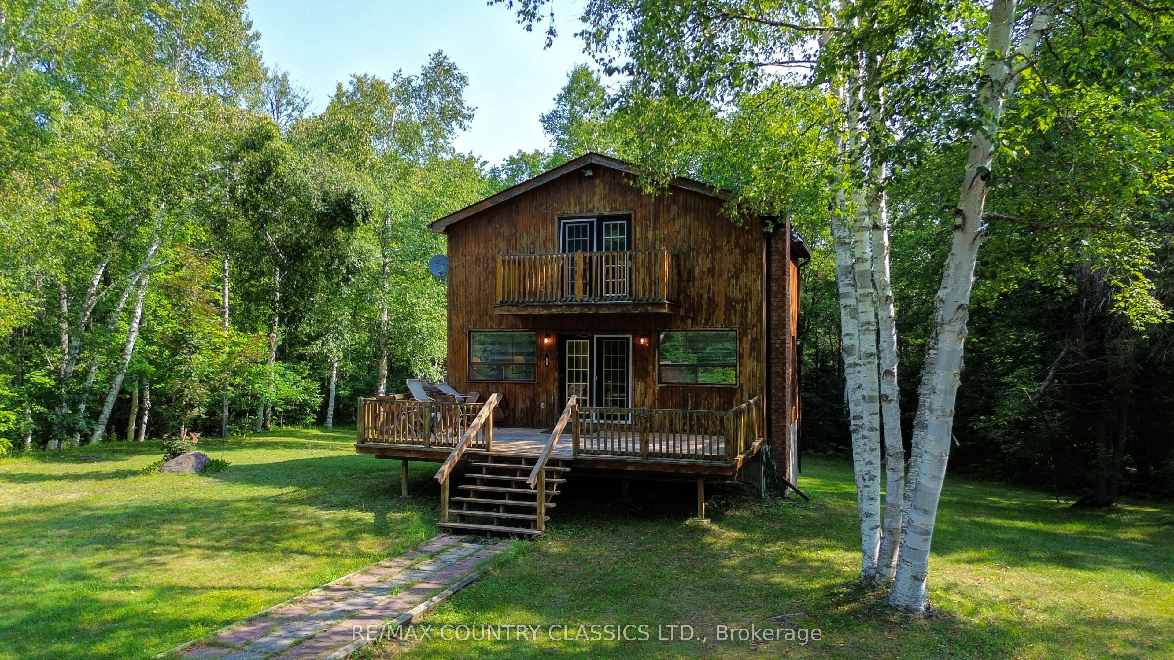 1551 Mumford Road, Highlands East, ON K0L 1X0