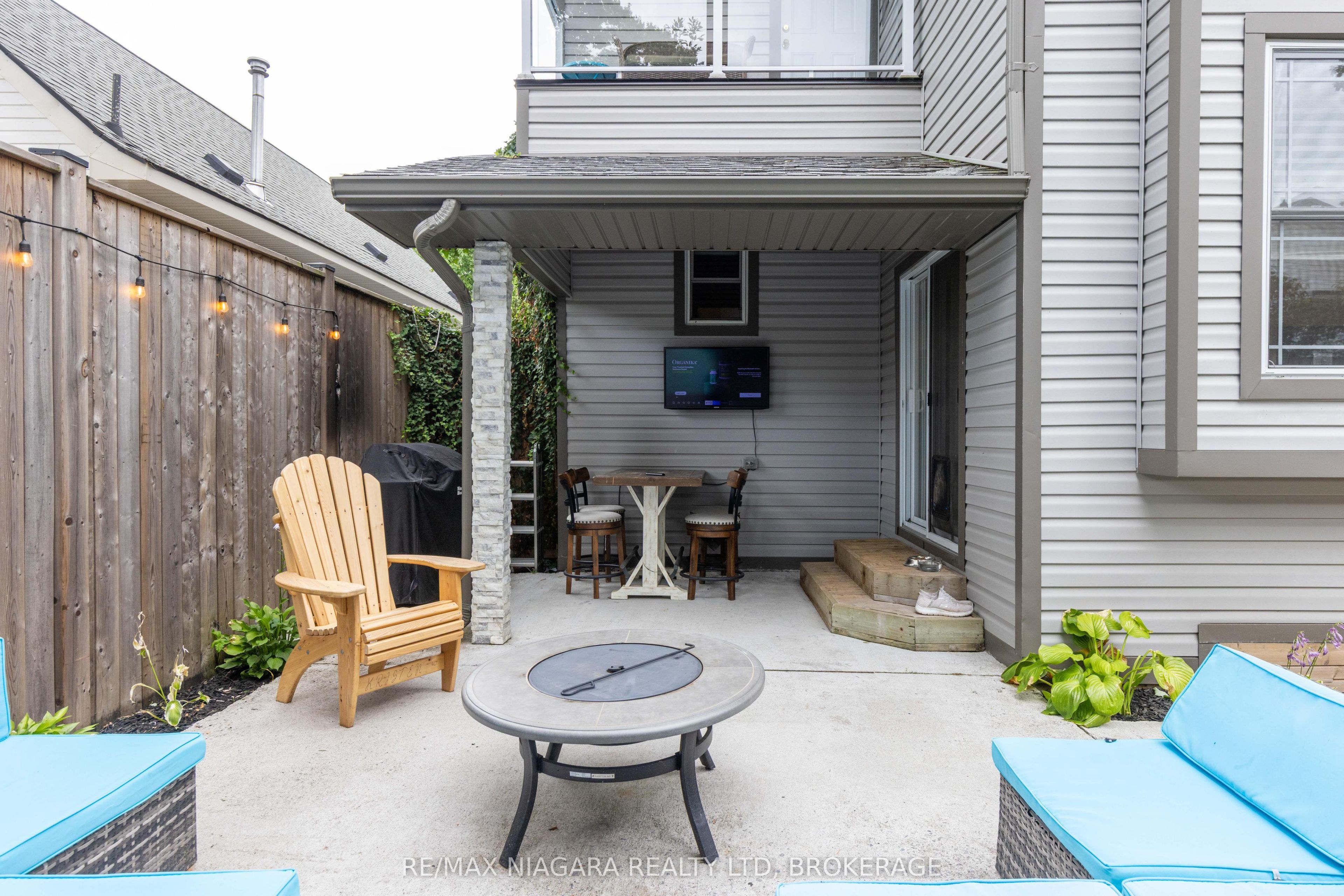 149 Cambridge Road E, Fort Erie, ON L0S 1B0 photo 2