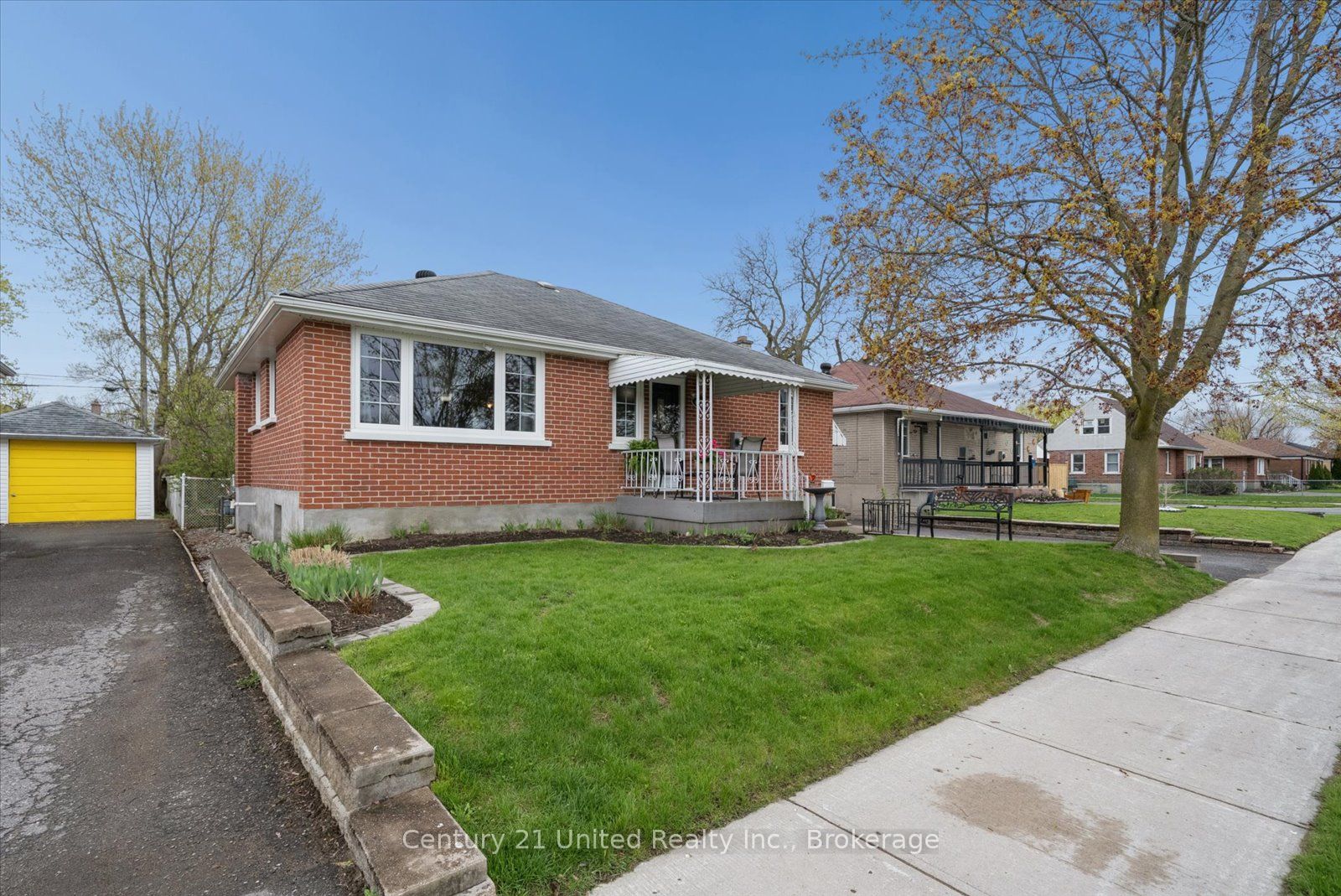 679 Bellaire Street, Peterborough, ON K9J 3Y5 photo 5