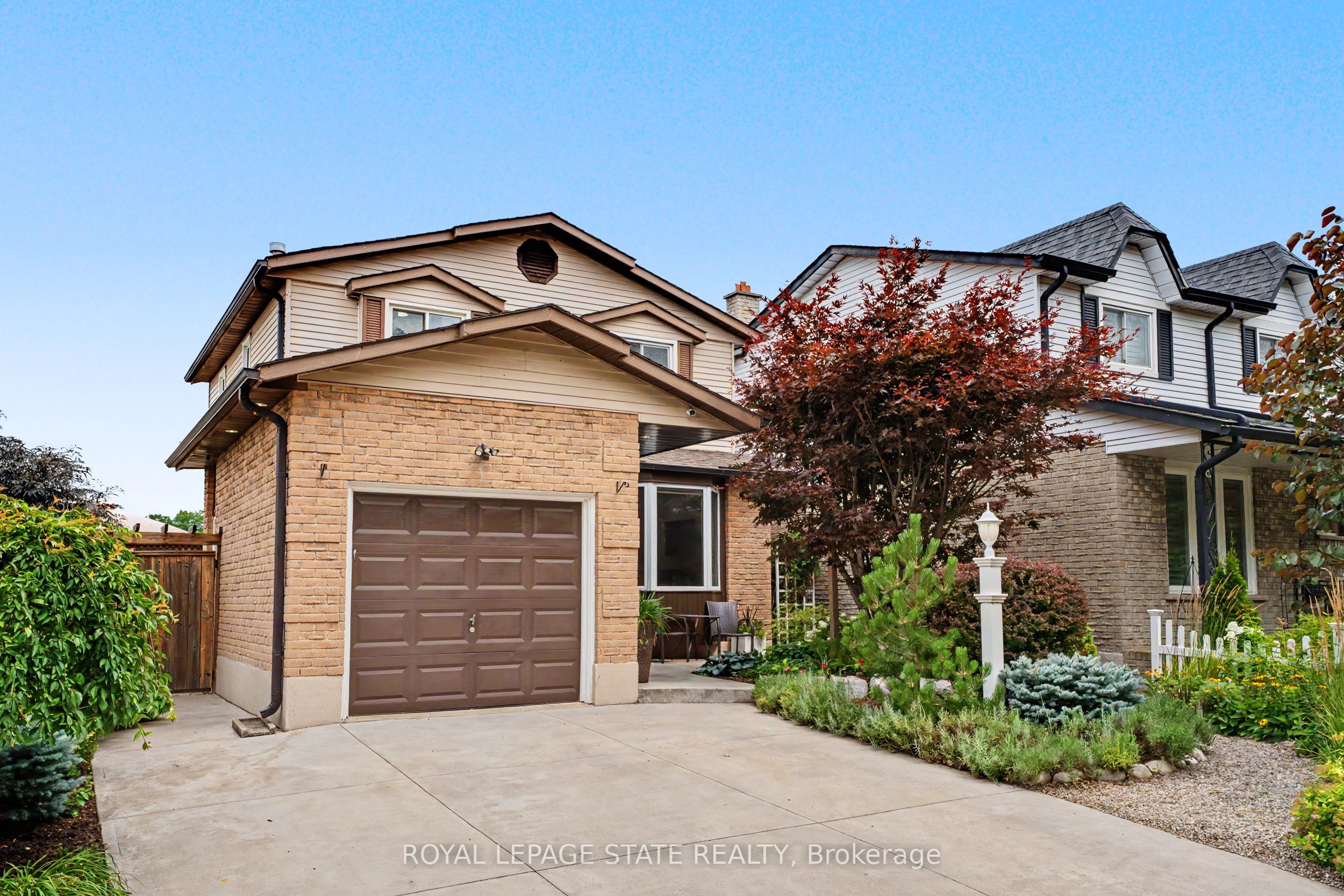 103 Glenashton Drive, Hamilton, ON L8G 4E6