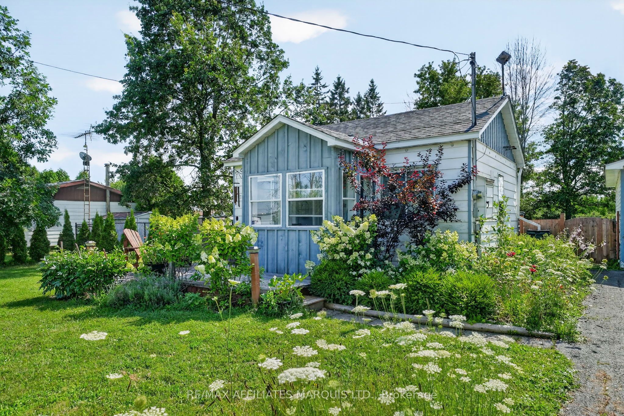 5414 Farran's Point Rd Road, South Stormont, ON K0C 1M0 photo 2