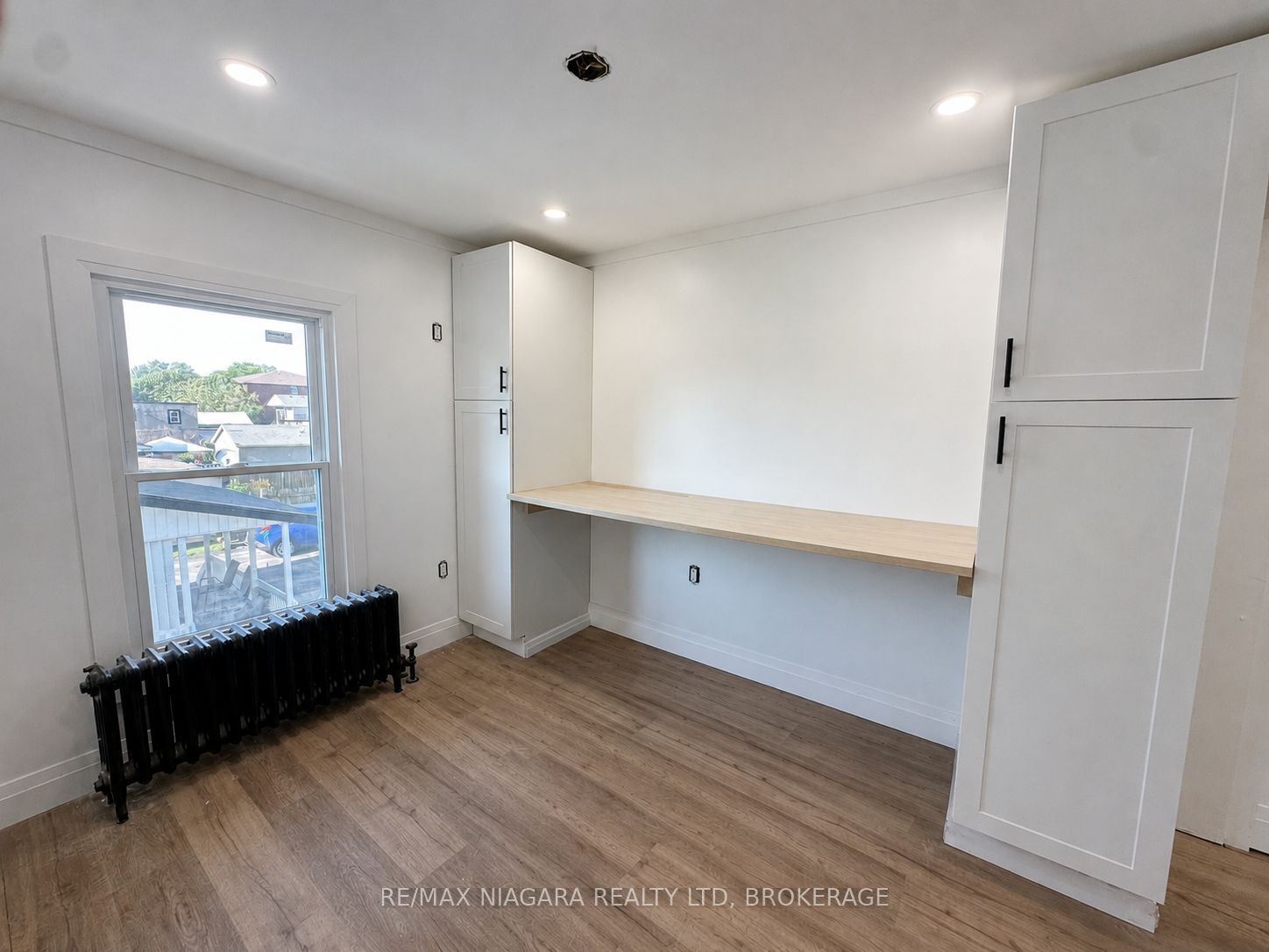94 Crowland Avenue #2, Welland, ON L3B 1W9 photo 4