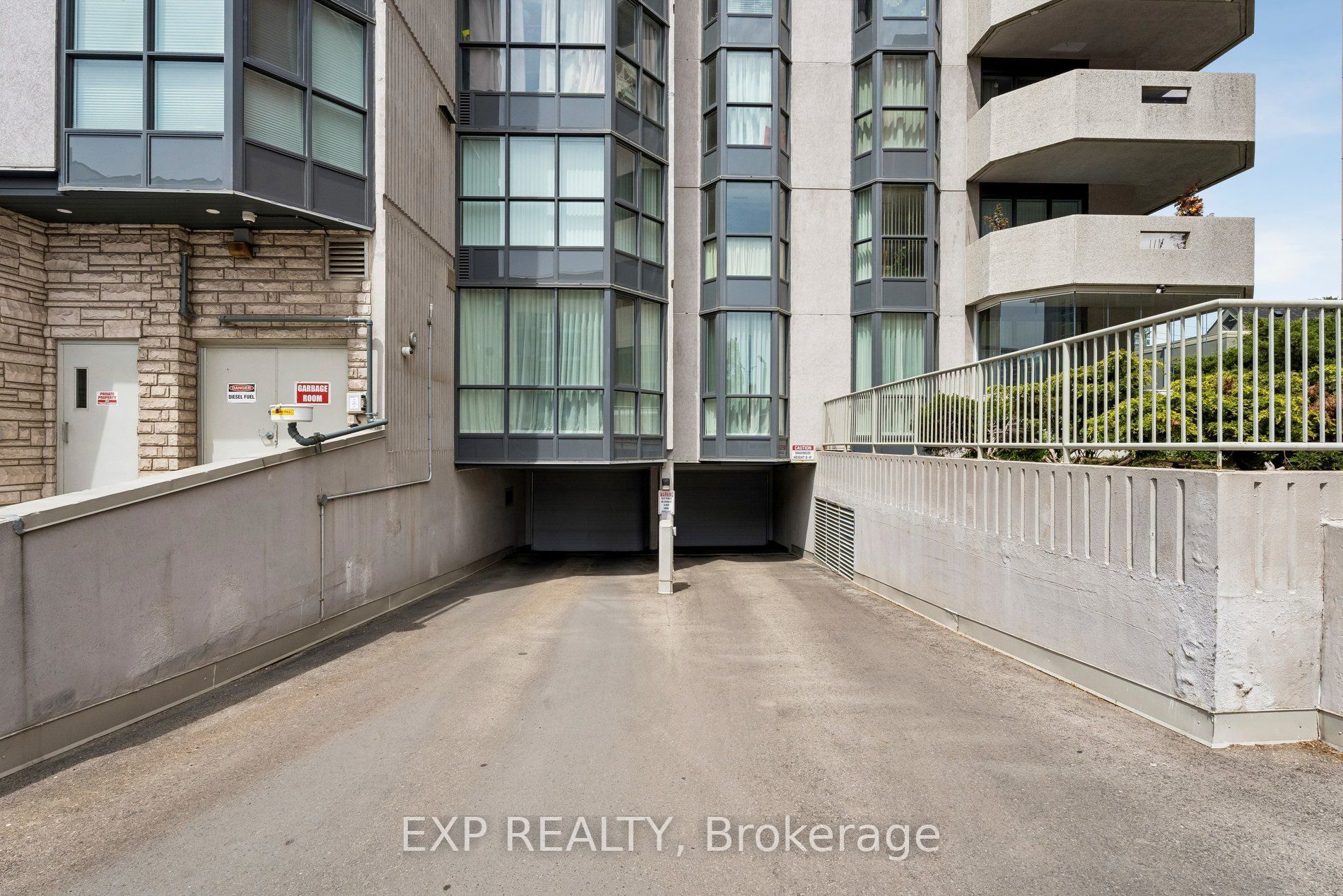 67 Caroline Street S 1304, Hamilton, ON L8P 3K6 photo 4