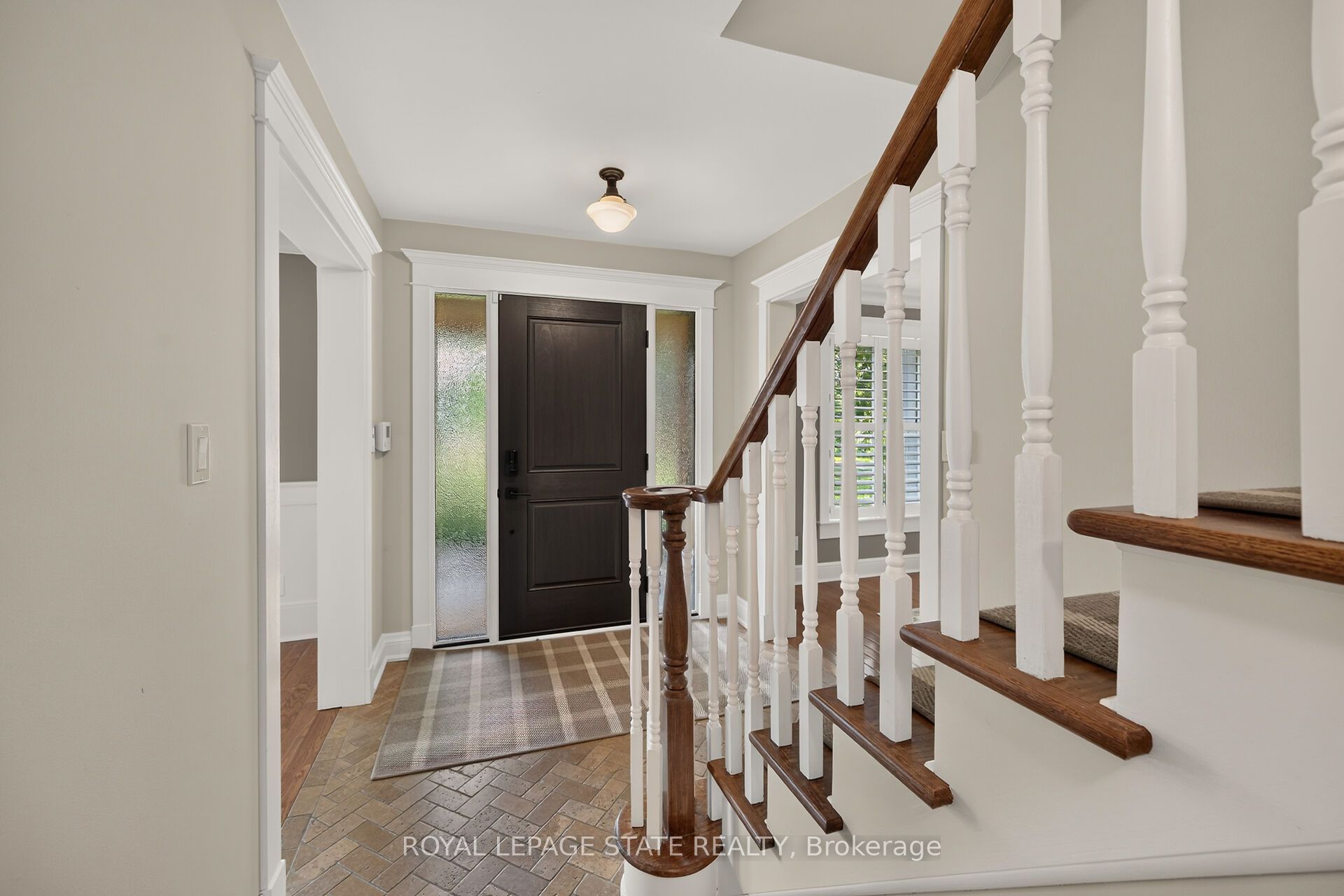 341 Lima Court, Hamilton, ON L9G 3M8 photo 4