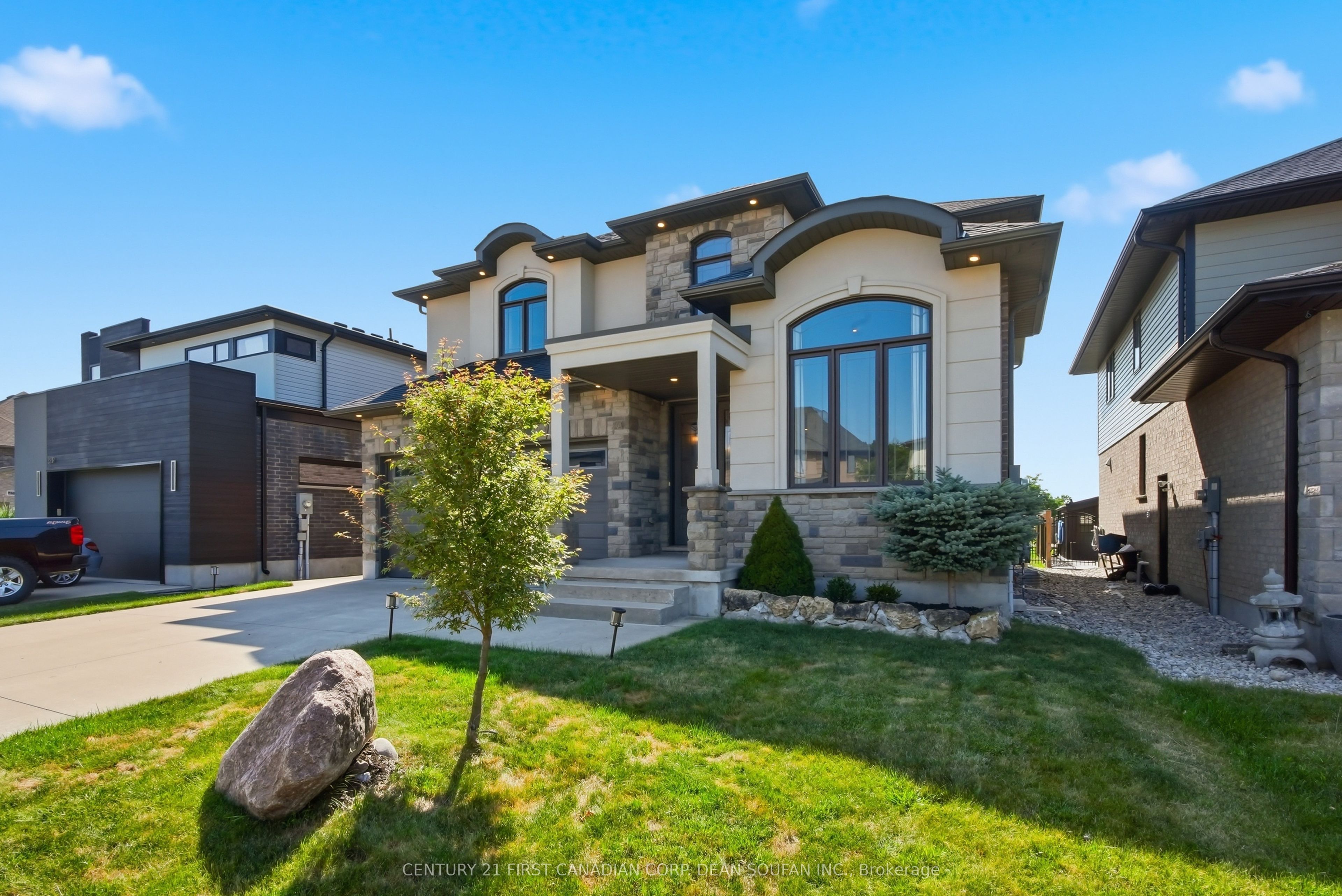 2225 Bakervilla Street, London South, ON N6P 0E5 photo 2