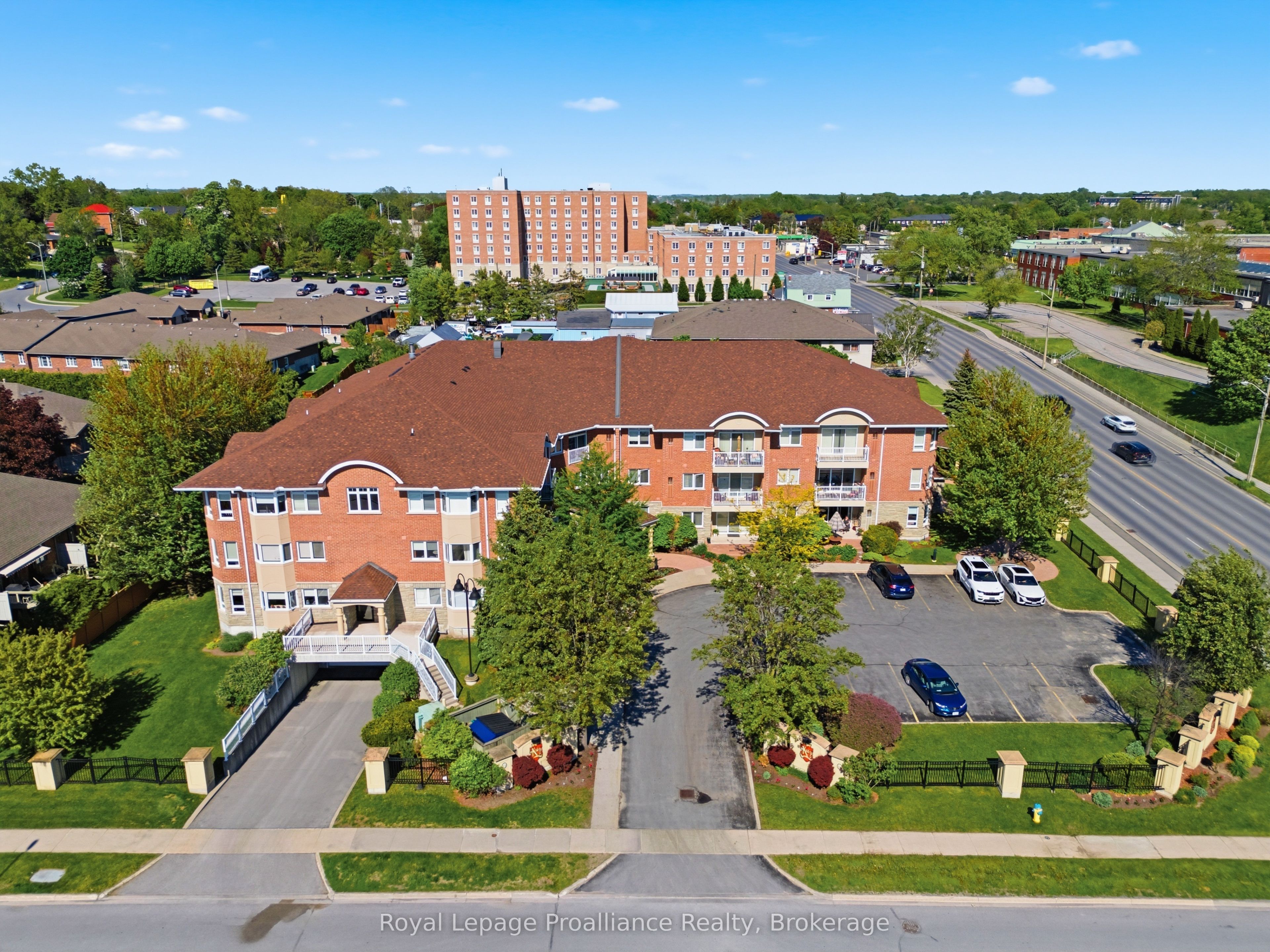 15 Heartwood Drive 101, Belleville, ON K8P 5P4 photo 4
